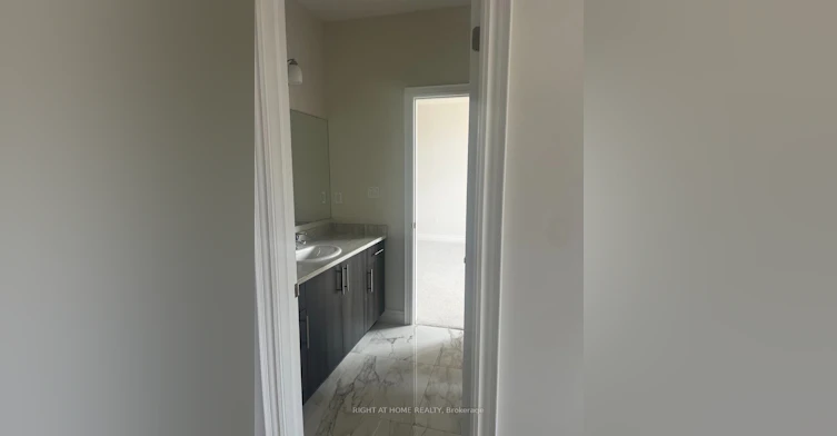 1368 Peony Path E, Oakville, ON, L6H 7Z7 - 16