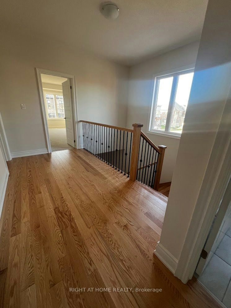 1368 Peony Path E, Oakville, ON, L6H 7Z7 - 8
