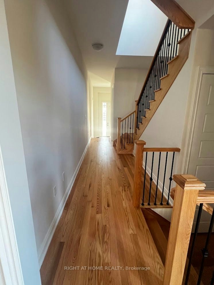 1368 Peony Path E, Oakville, ON, L6H 7Z7 - 2