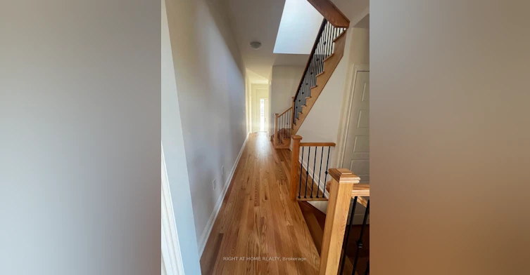 1368 Peony Path E, Oakville, ON, L6H 7Z7 - 2