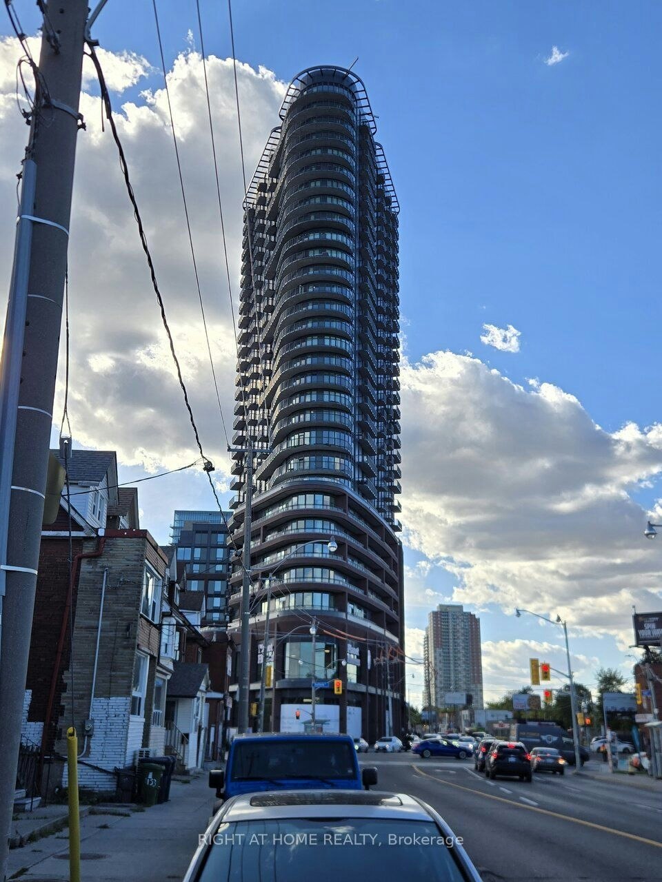 2611-1185 Dupont Street, Toronto, ON, M6H 0G5
