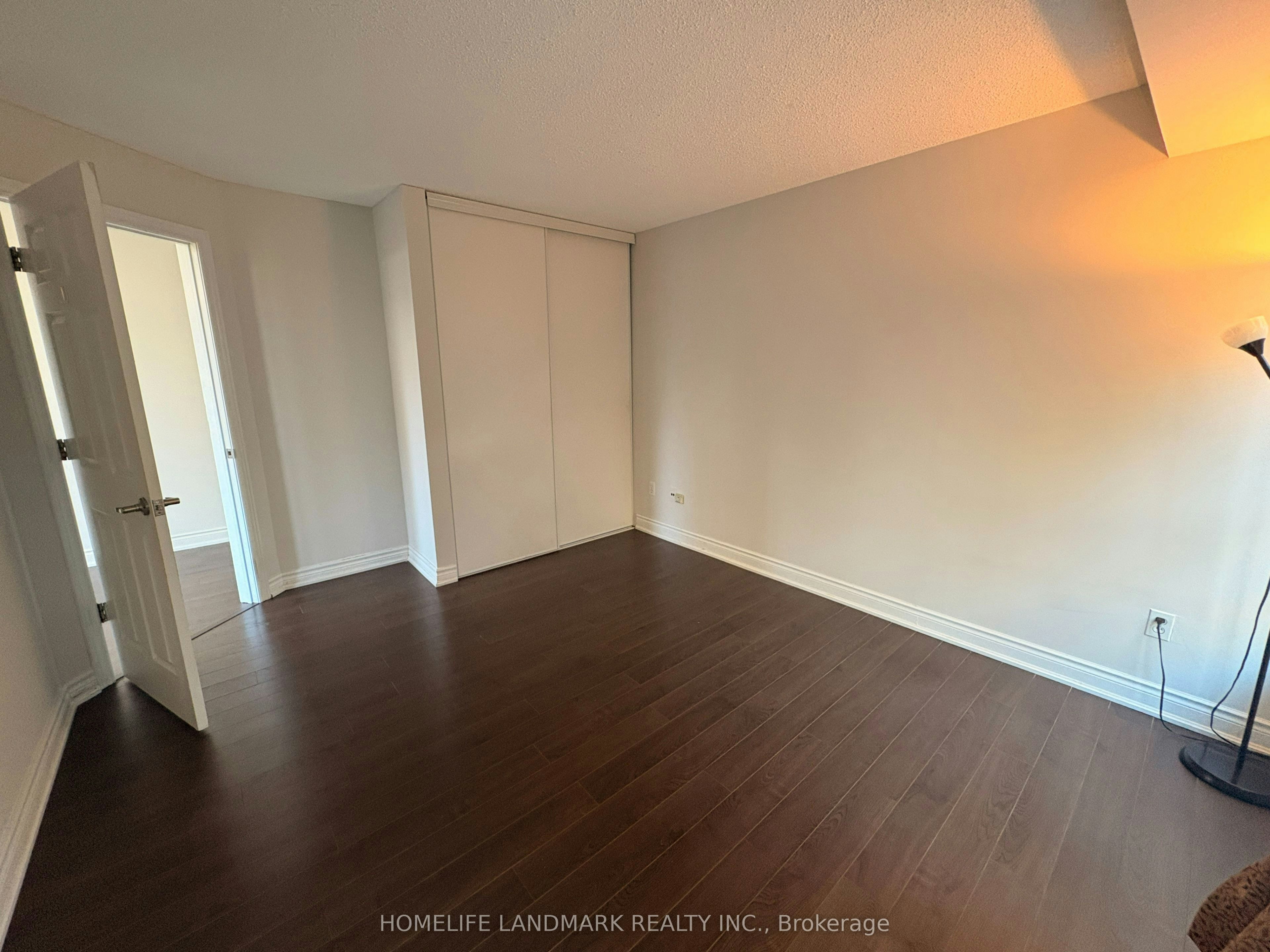 315-250 Webb Drive, Mississauga, ON, L5B 3Z4 - 17