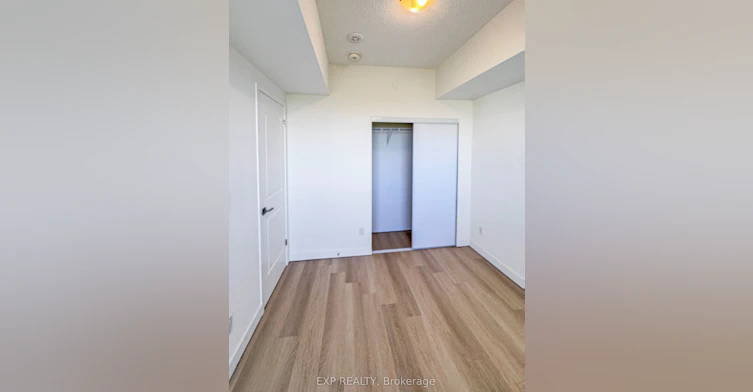 913-2825 Jane Street, Toronto, ON, M3N 0A8 - 11