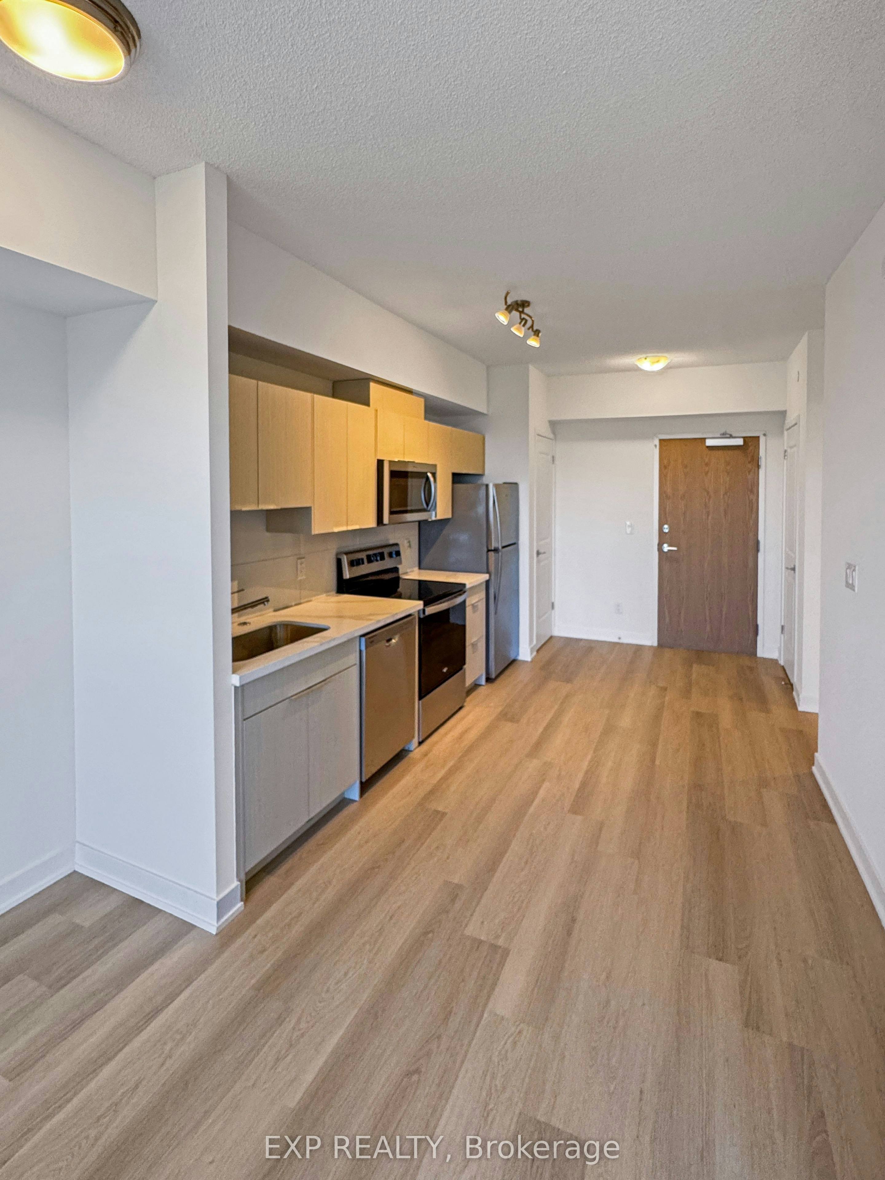 913-2825 Jane Street, Toronto, ON, M3N 0A8 - 5