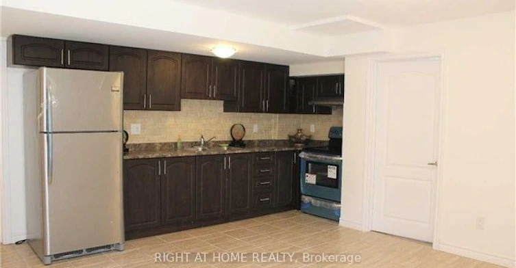 Basement Unit-19 Blazing Star Drive S, Brampton, ON, L6R 3E5 - 3