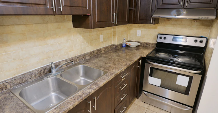 Basement Unit-19 Blazing Star Drive S, Brampton, ON, L6R 3E5 - 4