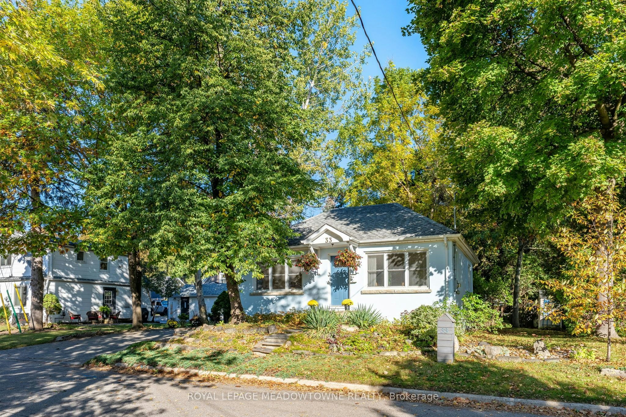 33 Durham Street, Halton Hills, ON, L7G 1Z8