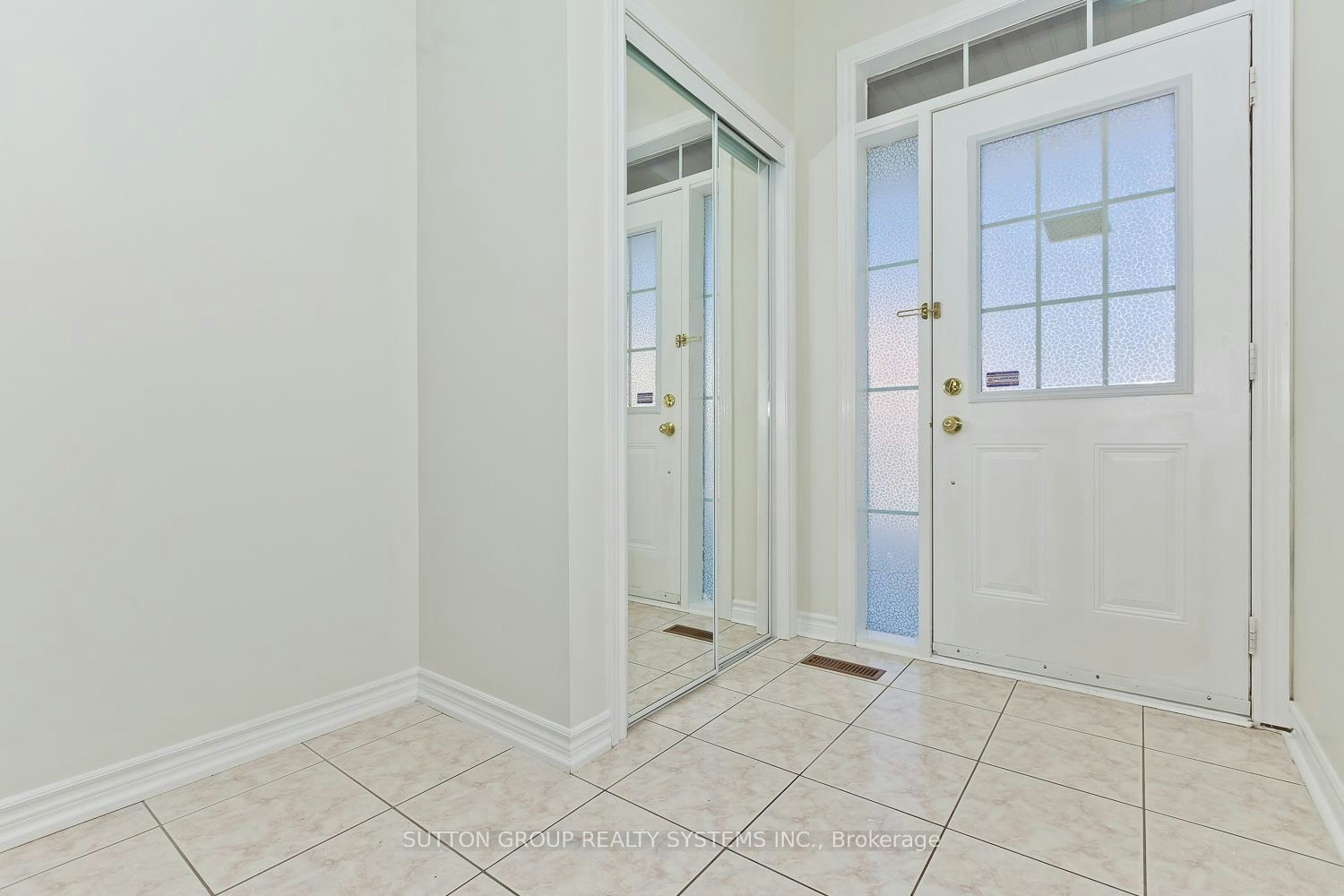 352 Black Drive, Milton, ON, L9T 6R9 - 2