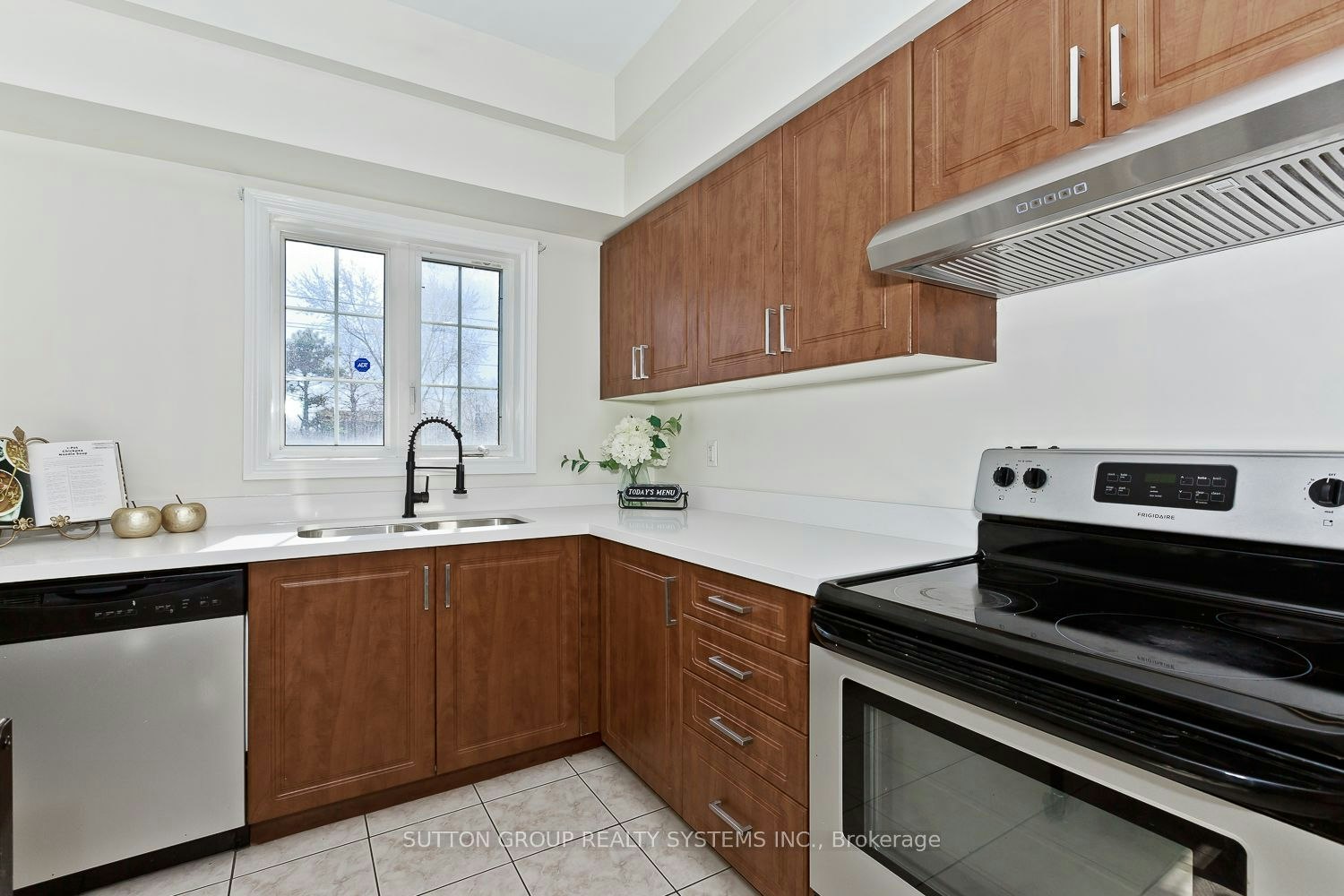352 Black Drive, Milton, ON, L9T 6R9 - 33