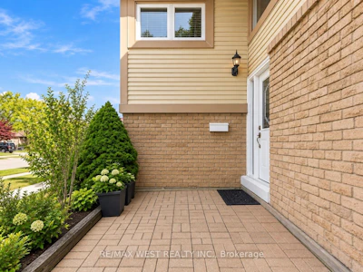 2 Ackrow Court - 4