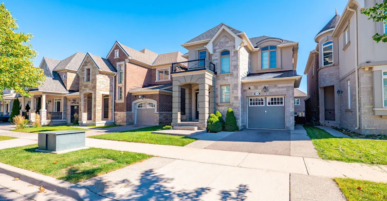 146 Culp Trail, Oakville, ON, L6M 0W2 - 2