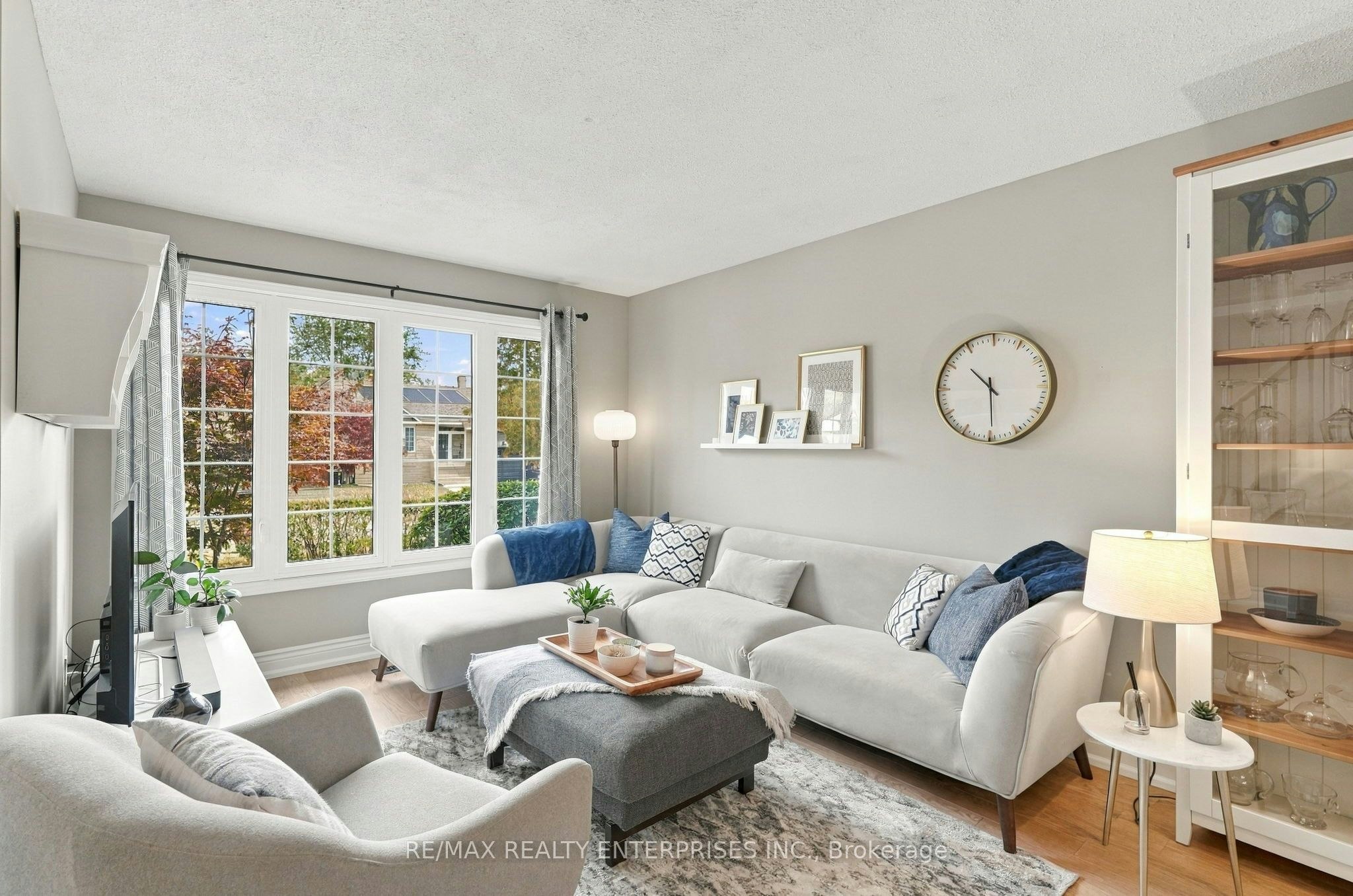 188 Summerfield Drive, Oakville, ON, L6L 5N8