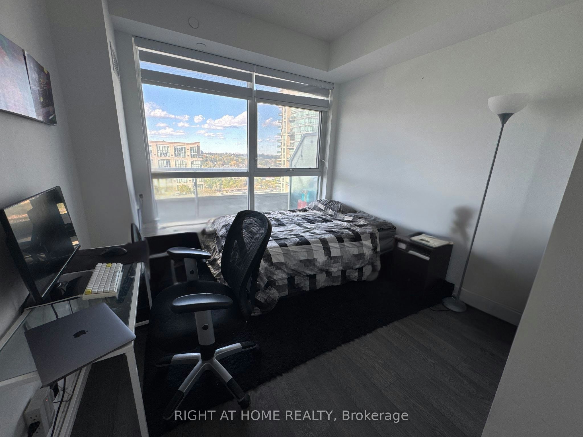 1411-251 Manitoba Street, Toronto, ON, M8Y 0C7 - 13