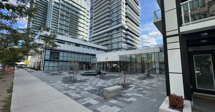 1411-251 Manitoba Street, Toronto, ON, M8Y 0C7 - 20