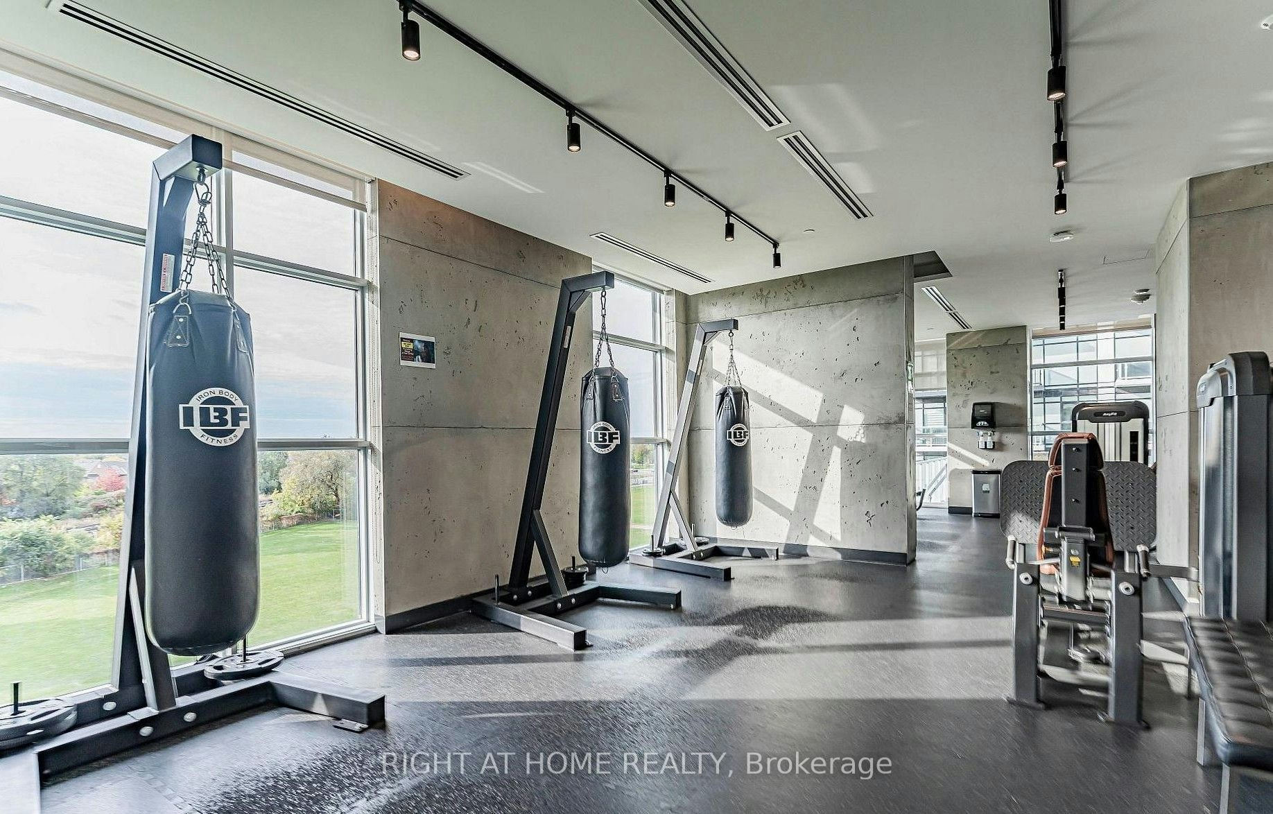1411-251 Manitoba Street, Toronto, ON, M8Y 0C7 - 25