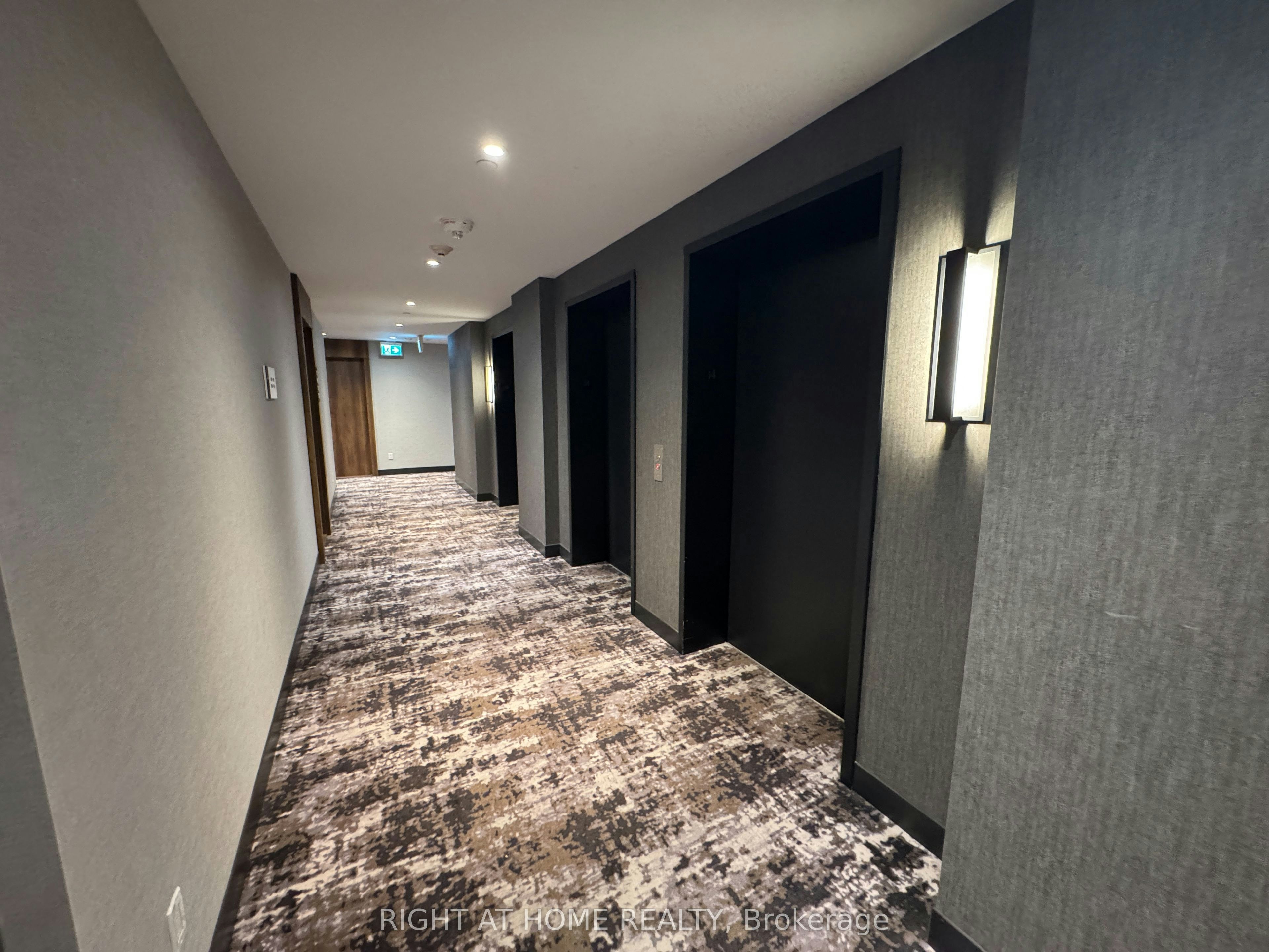 1411-251 Manitoba Street, Toronto, ON, M8Y 0C7 - 18