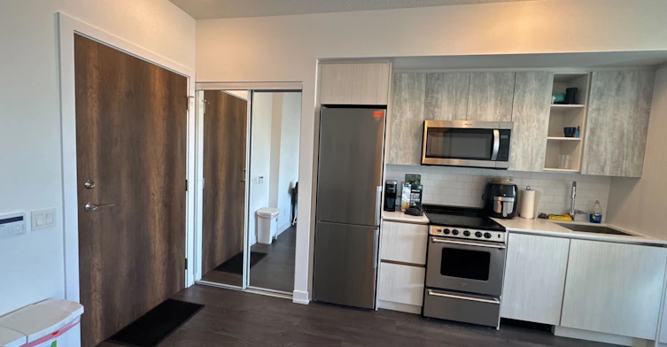 1411-251 Manitoba Street, Toronto, ON, M8Y 0C7 - 6