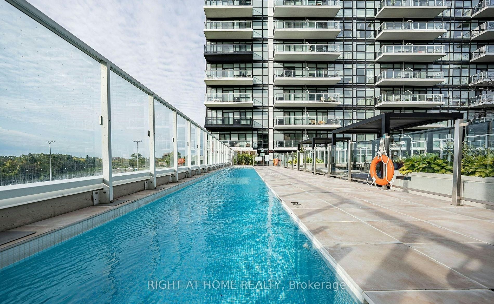 1411-251 Manitoba Street, Toronto, ON, M8Y 0C7 - 28