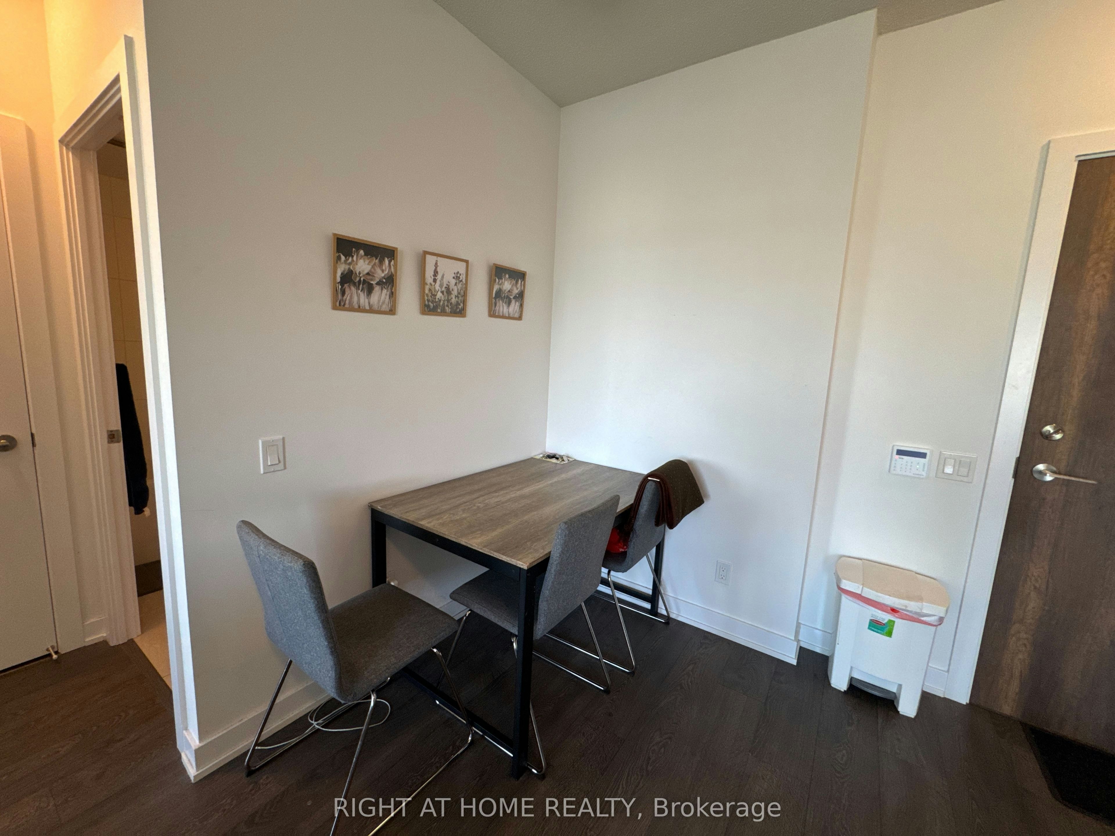 1411-251 Manitoba Street, Toronto, ON, M8Y 0C7 - 10
