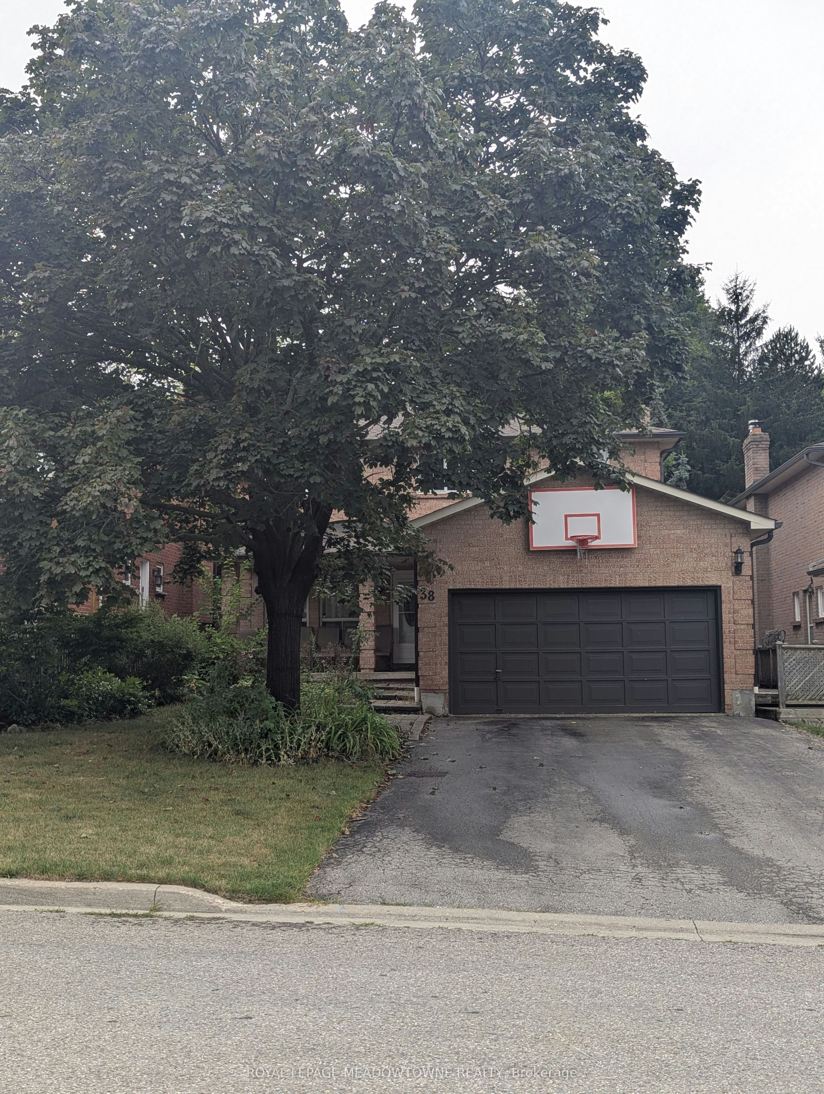 38 Bambi Trail, Caledon, ON, L7E 2G3
