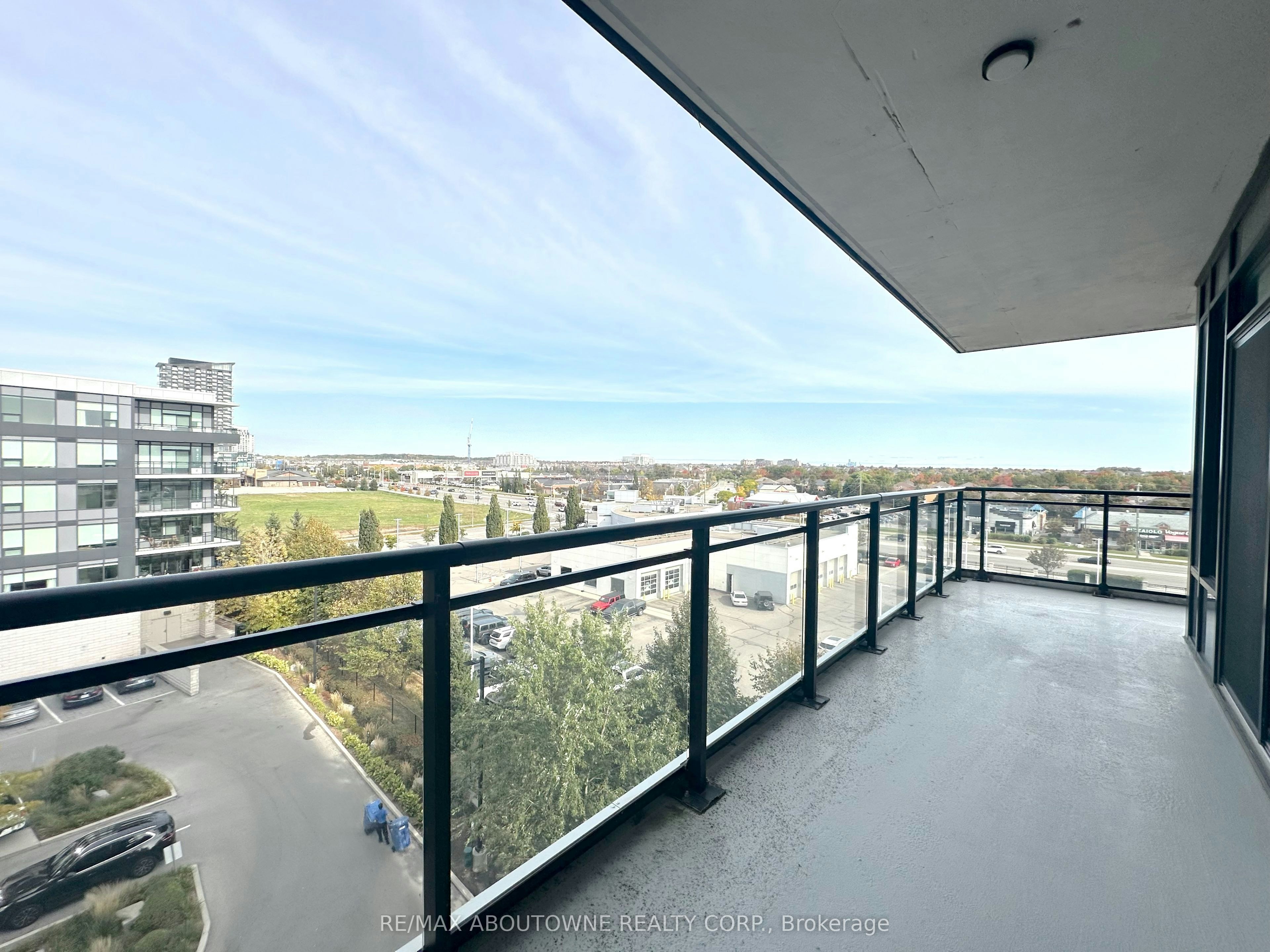605-2333 Taunton Road, Oakville, ON, L6H 0N5 - 17