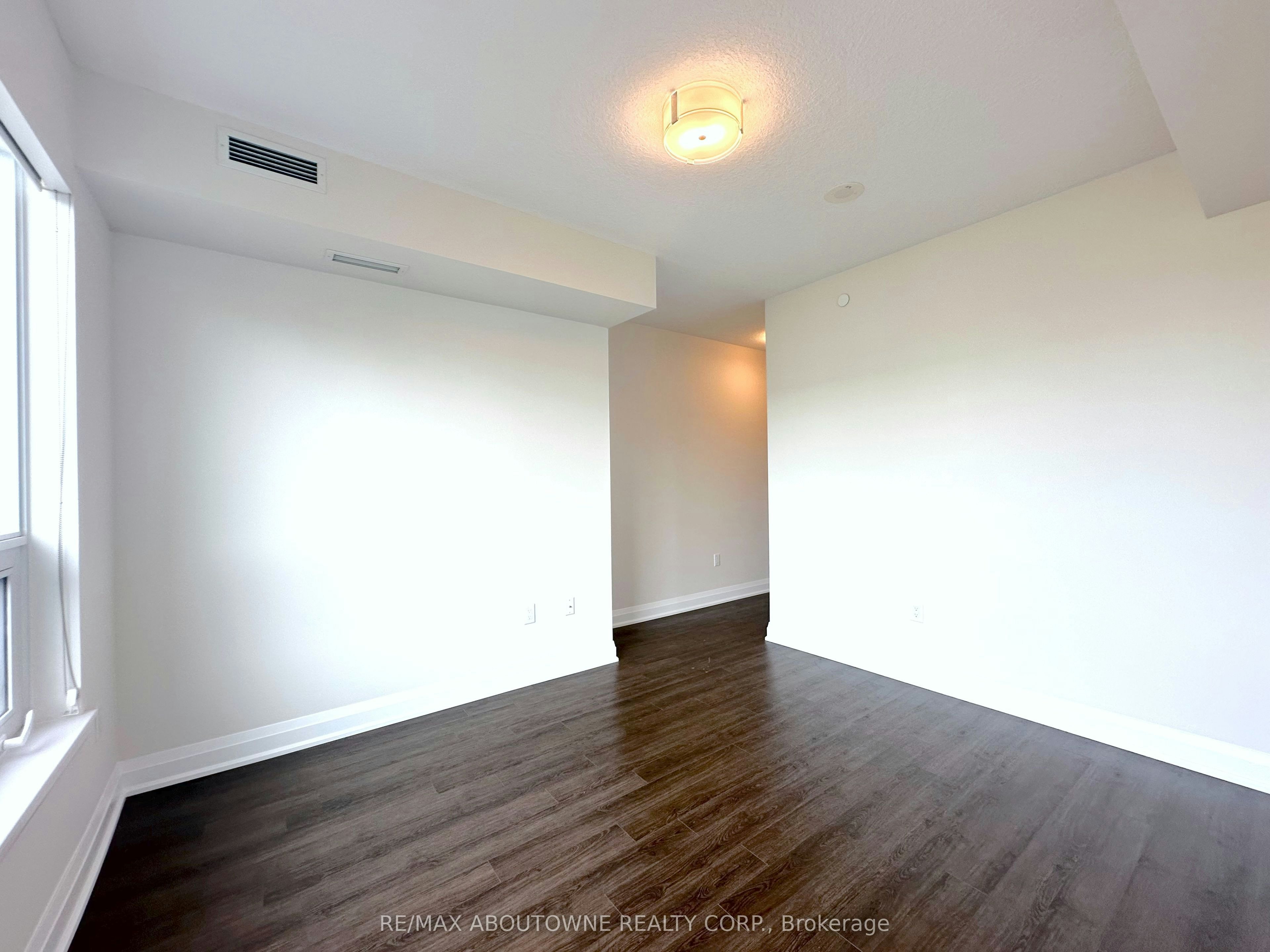 605-2333 Taunton Road, Oakville, ON, L6H 0N5 - 9