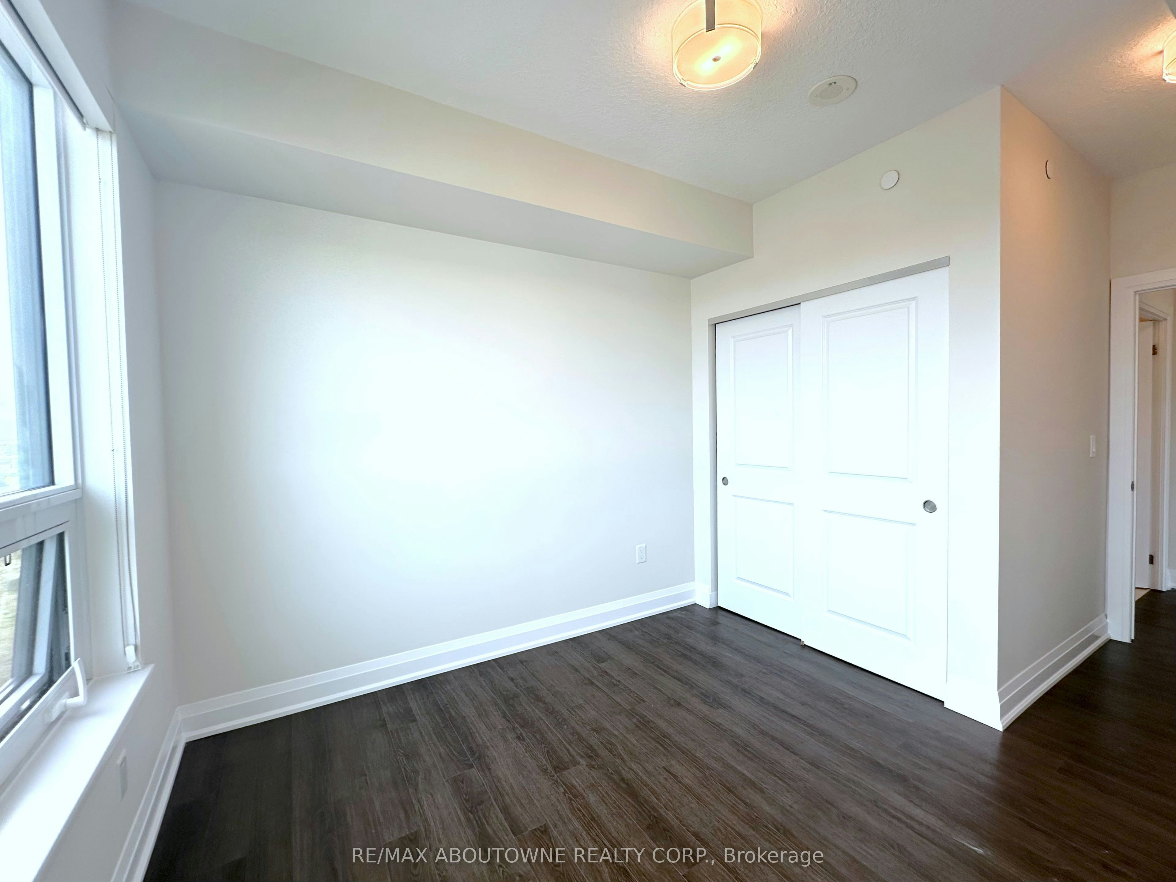 605-2333 Taunton Road, Oakville, ON, L6H 0N5 - 13
