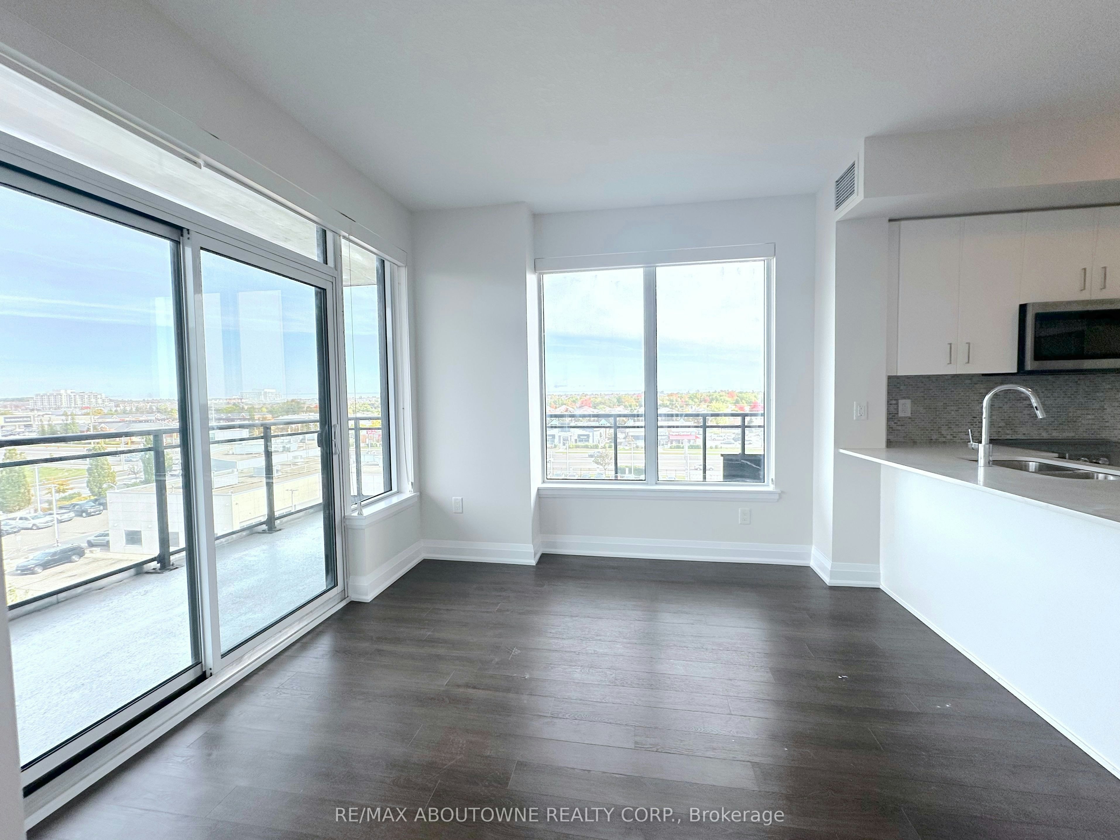 605-2333 Taunton Road, Oakville, ON, L6H 0N5 - 6