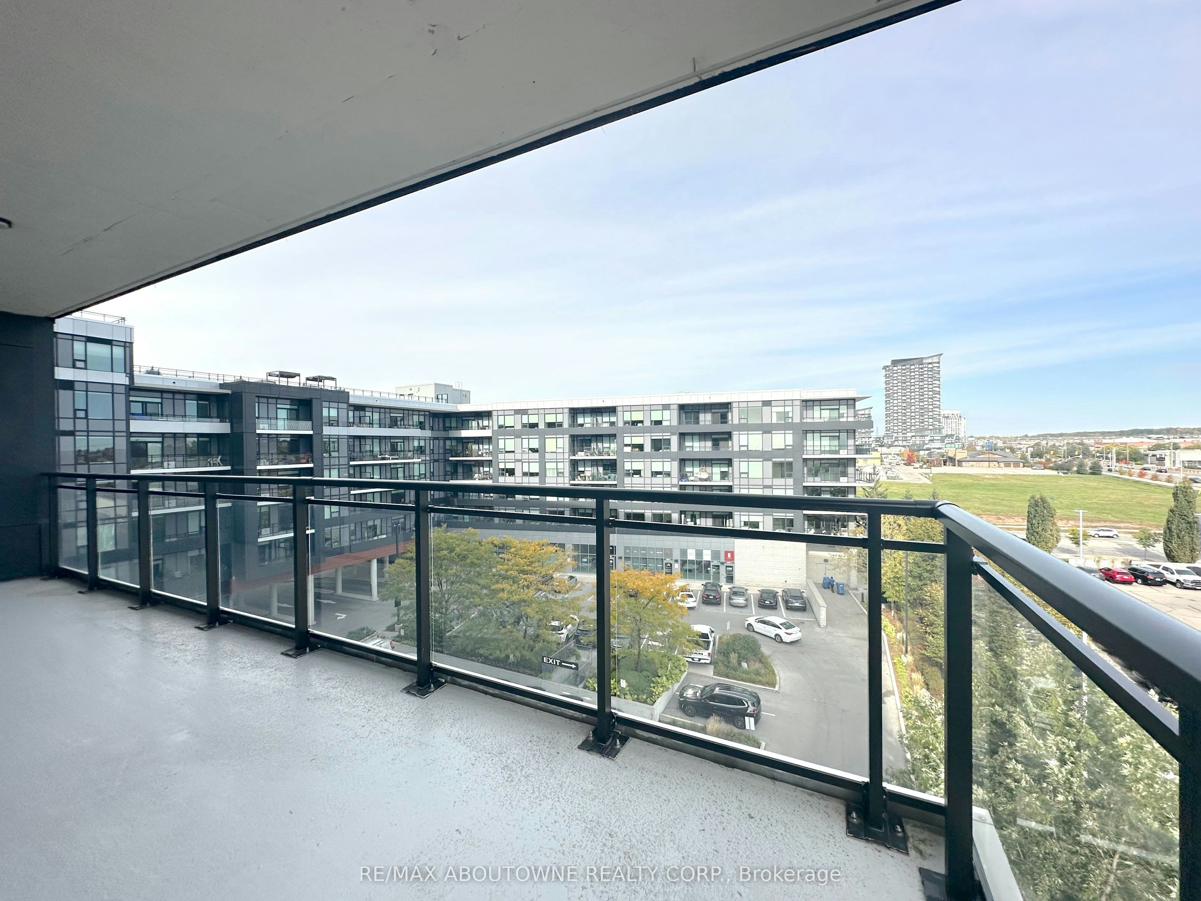 605-2333 Taunton Road, Oakville, ON, L6H 0N5 - 18