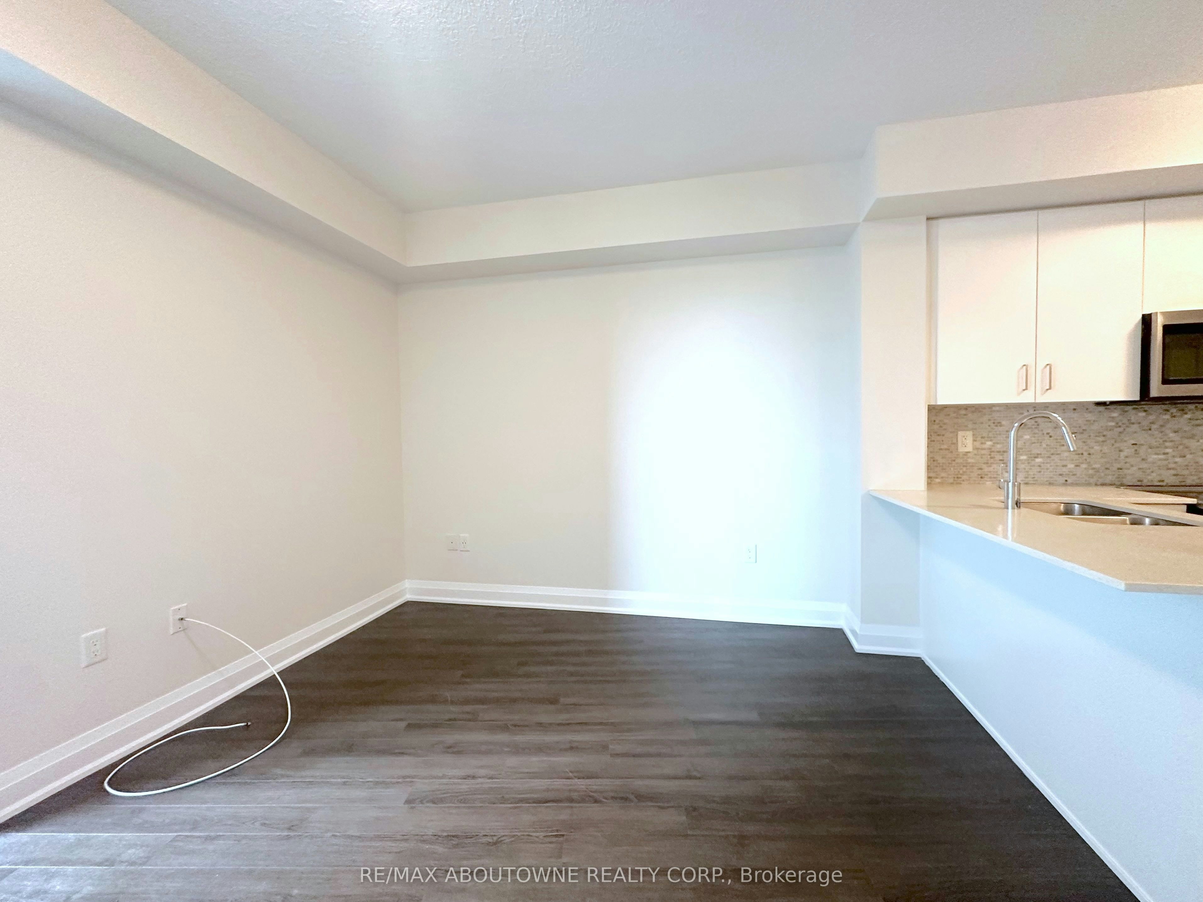 533-2333 Taunton Road, Oakville, ON, L6H 0N5 - 6