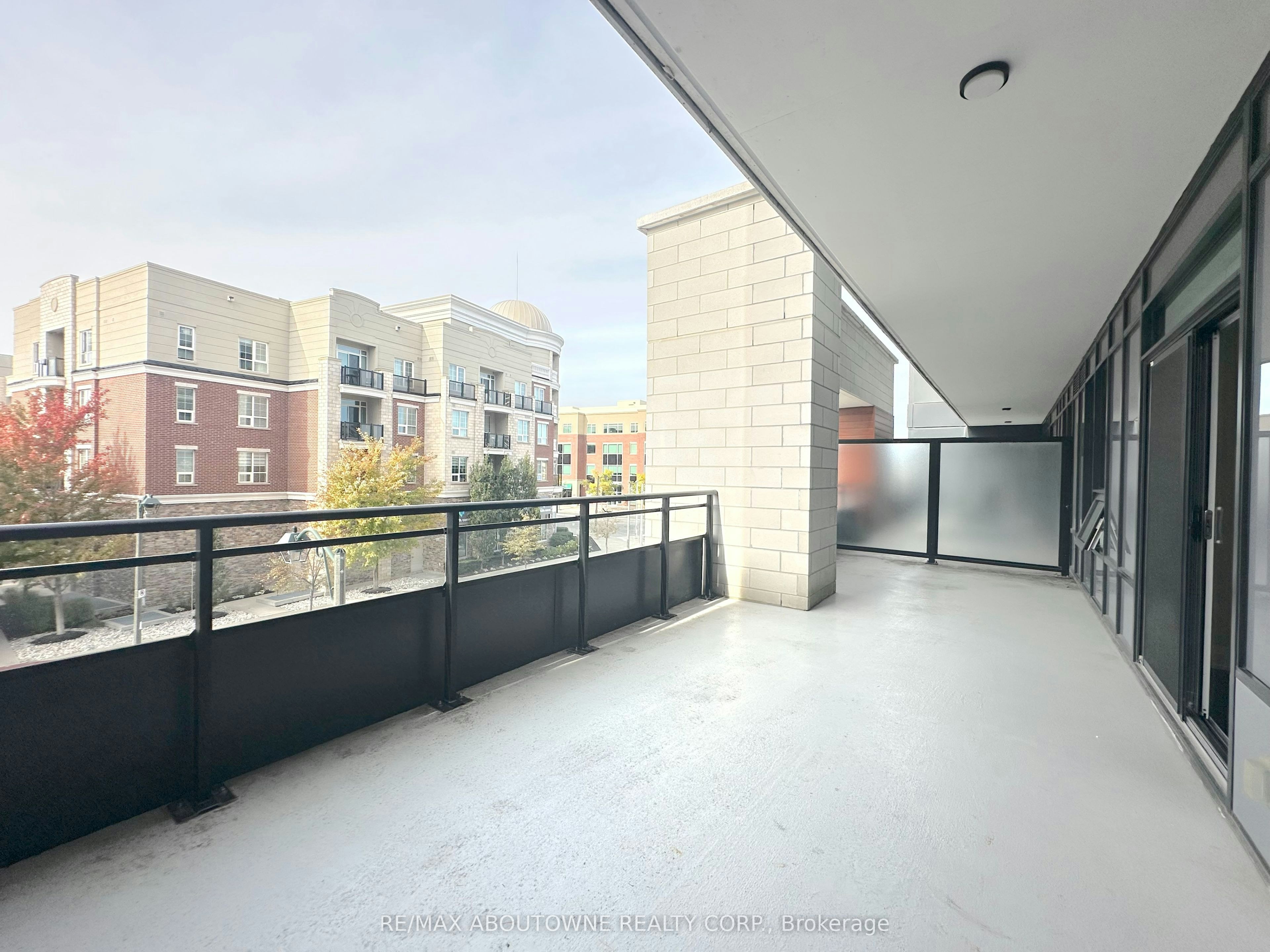 317-2333 Taunton Road, Oakville, ON, L6H 0N5 - 13
