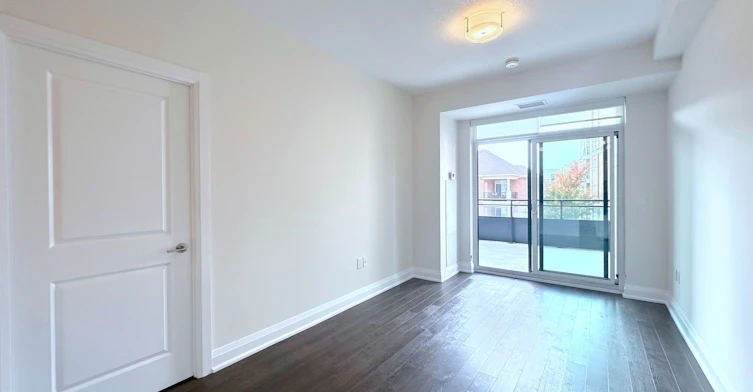 317-2333 Taunton Road, Oakville, ON, L6H 0N5 - 3