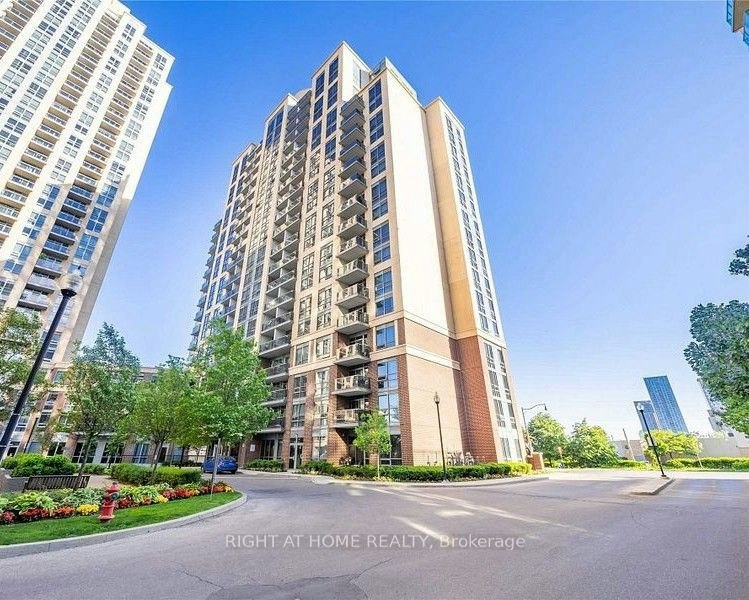711-1 Michael Power Place, Toronto, ON, M9A 0A1
