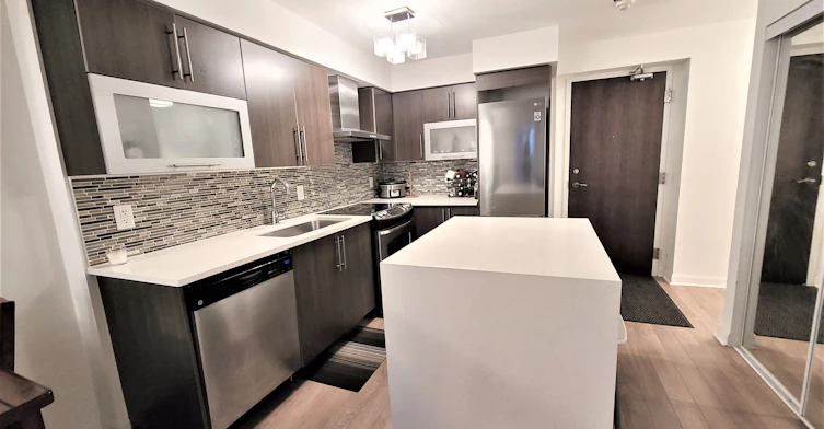 711-1 Michael Power Place, Toronto, ON, M9A 0A1 - 2