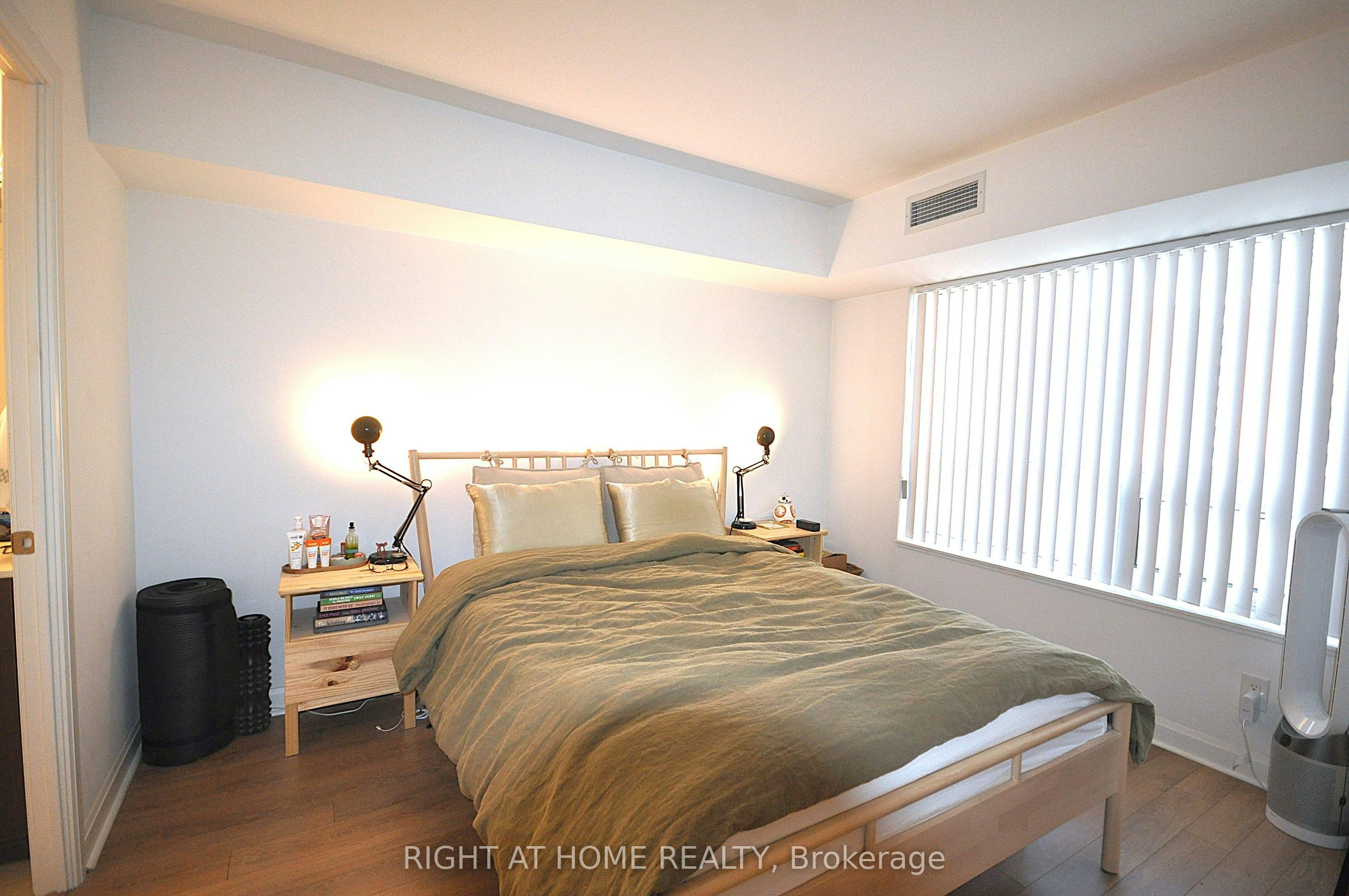 711-1 Michael Power Place, Toronto, ON, M9A 0A1 - 7