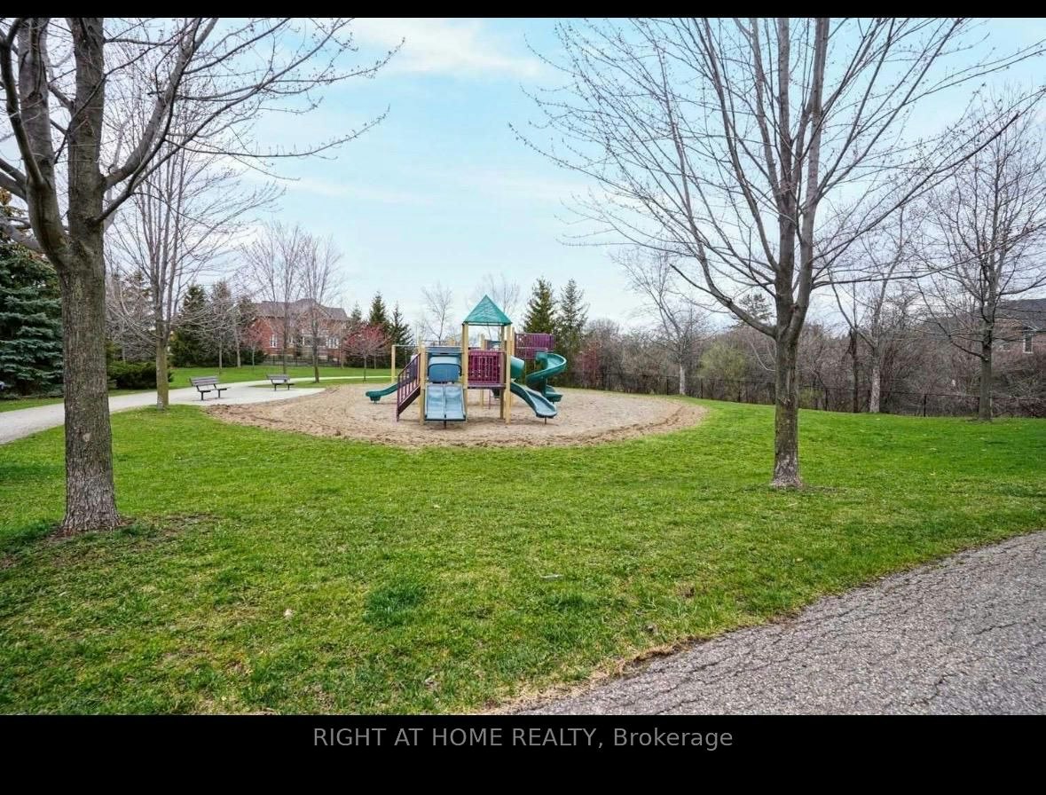 121-6399 Spinnaker Circle, Mississauga, ON, L5W 1Z6 - 15