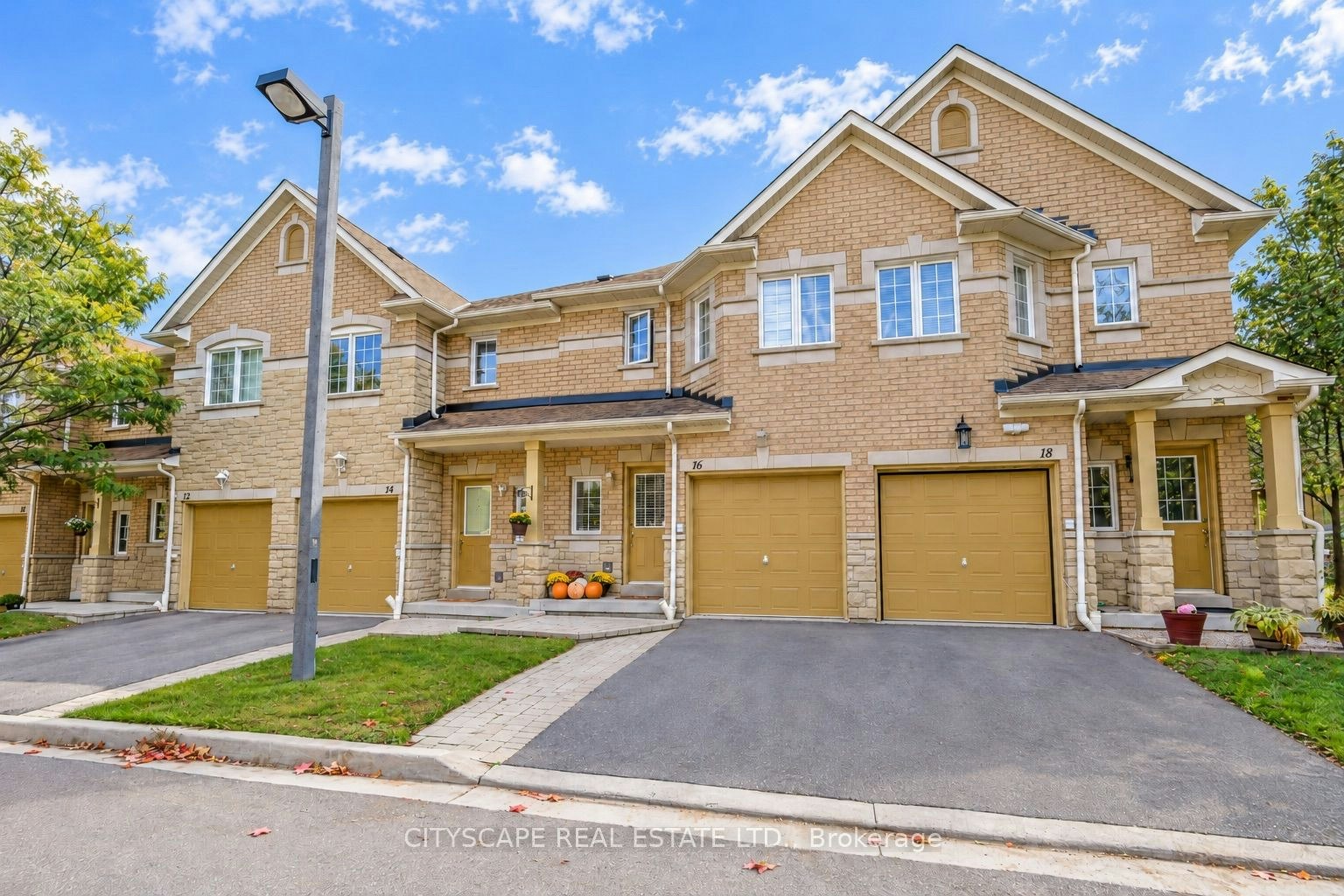 16-3150 Pinto Place, Mississauga, ON, L5B 0C9
