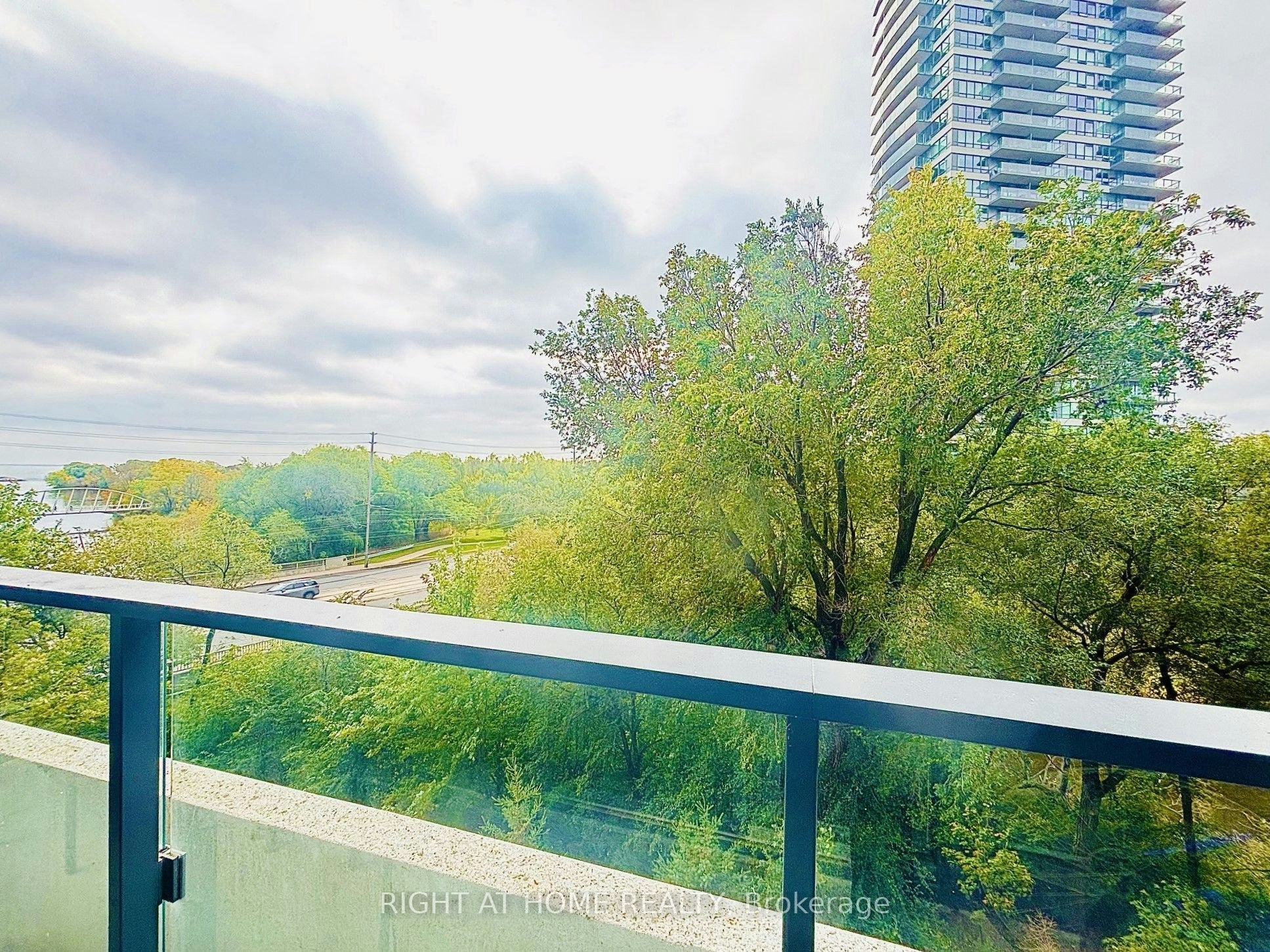502-2212 Lake Shore Boulevard W, Toronto, ON, M8V 0C2