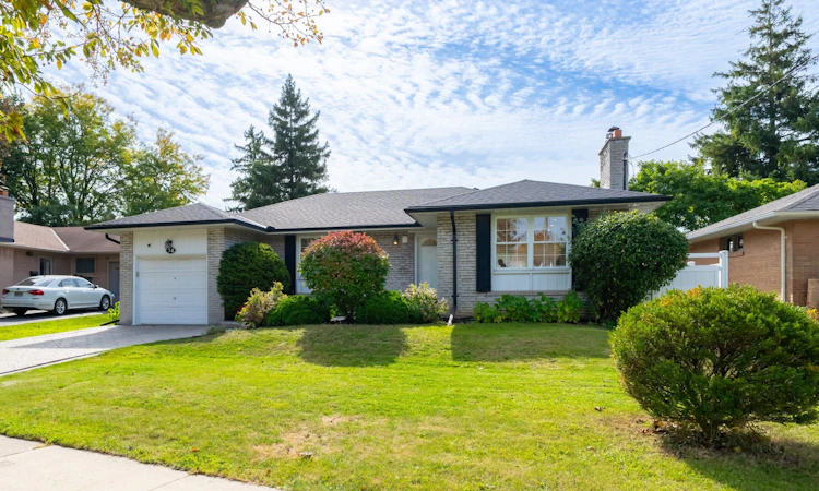 74 Crendon Drive