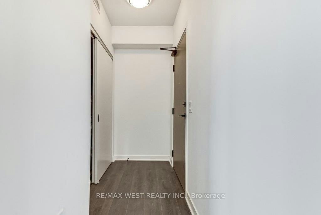 2603-36 Zorra Street, Toronto, ON, M8Z 0G5 - 3