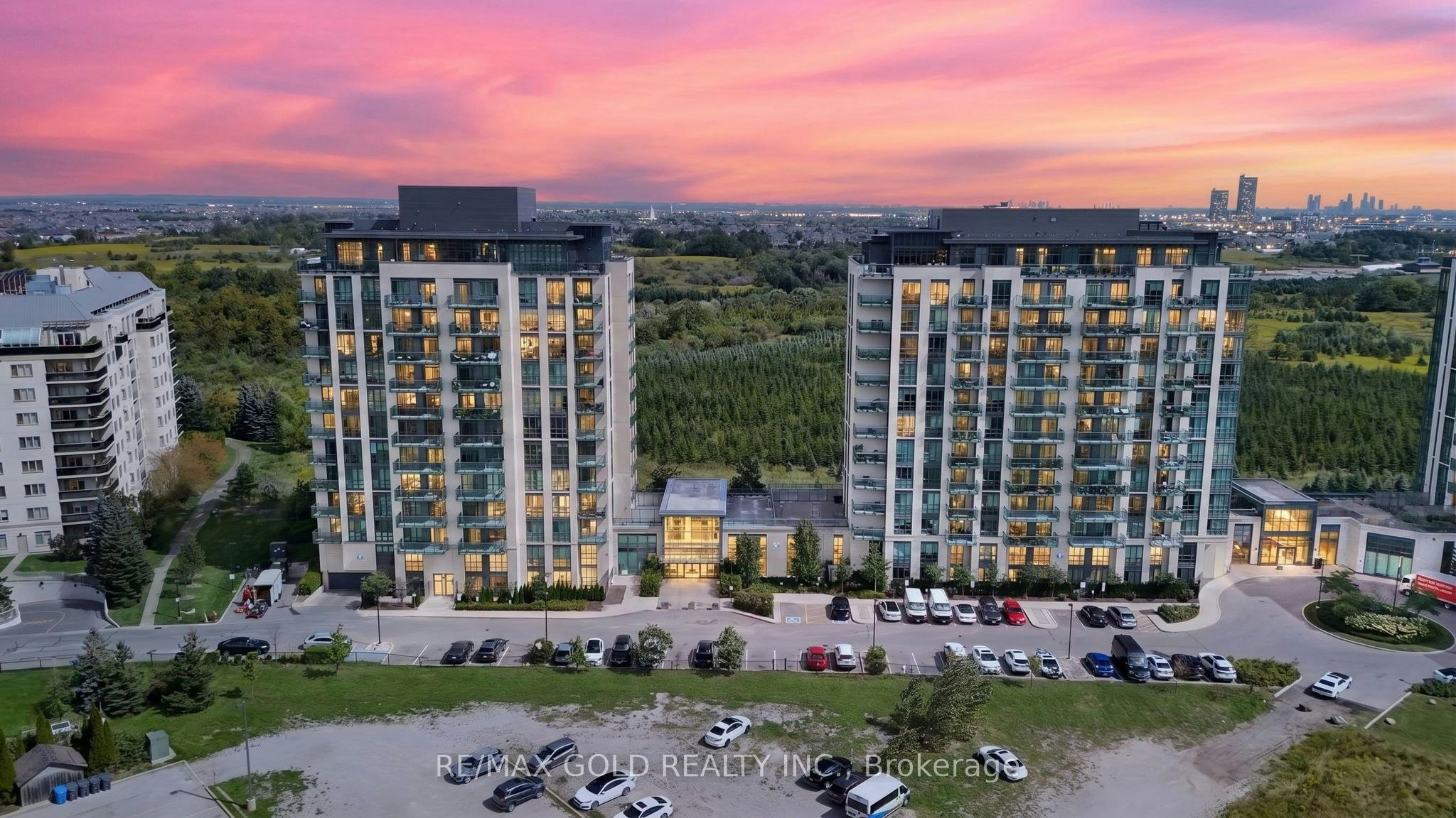 308-55 Yorkland Boulevard, Brampton, ON, L6P 4K9