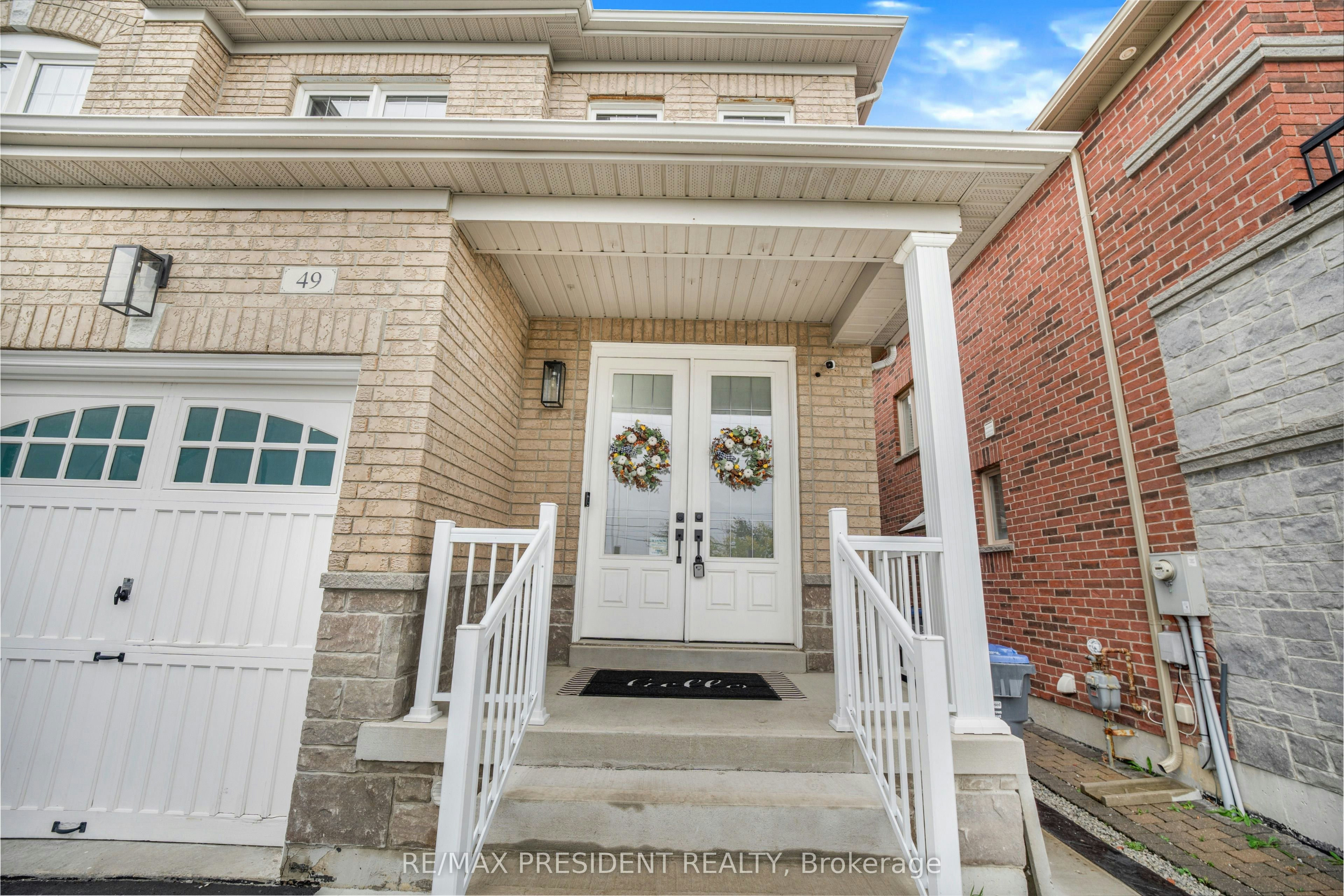 49 Campwood Crescent, Brampton, ON, L6P 3S6 - 3