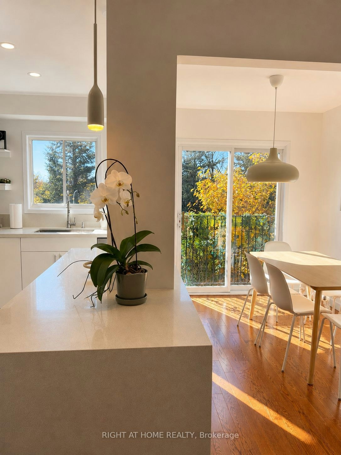 371 Fairgate Way, Oakville, ON, L6H 6Y1 - 9