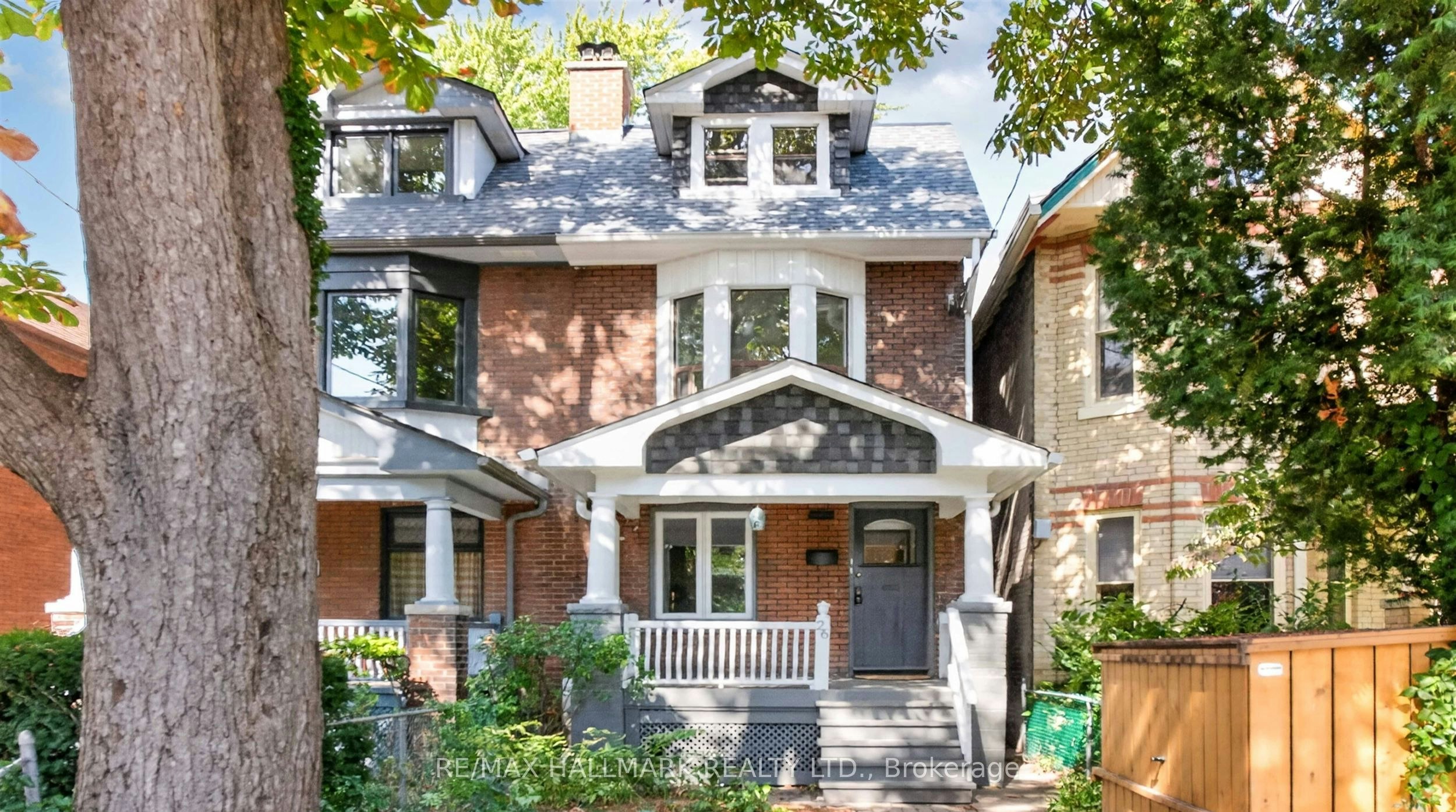 26 Pearson Avenue, Toronto, ON, M6R 1G1