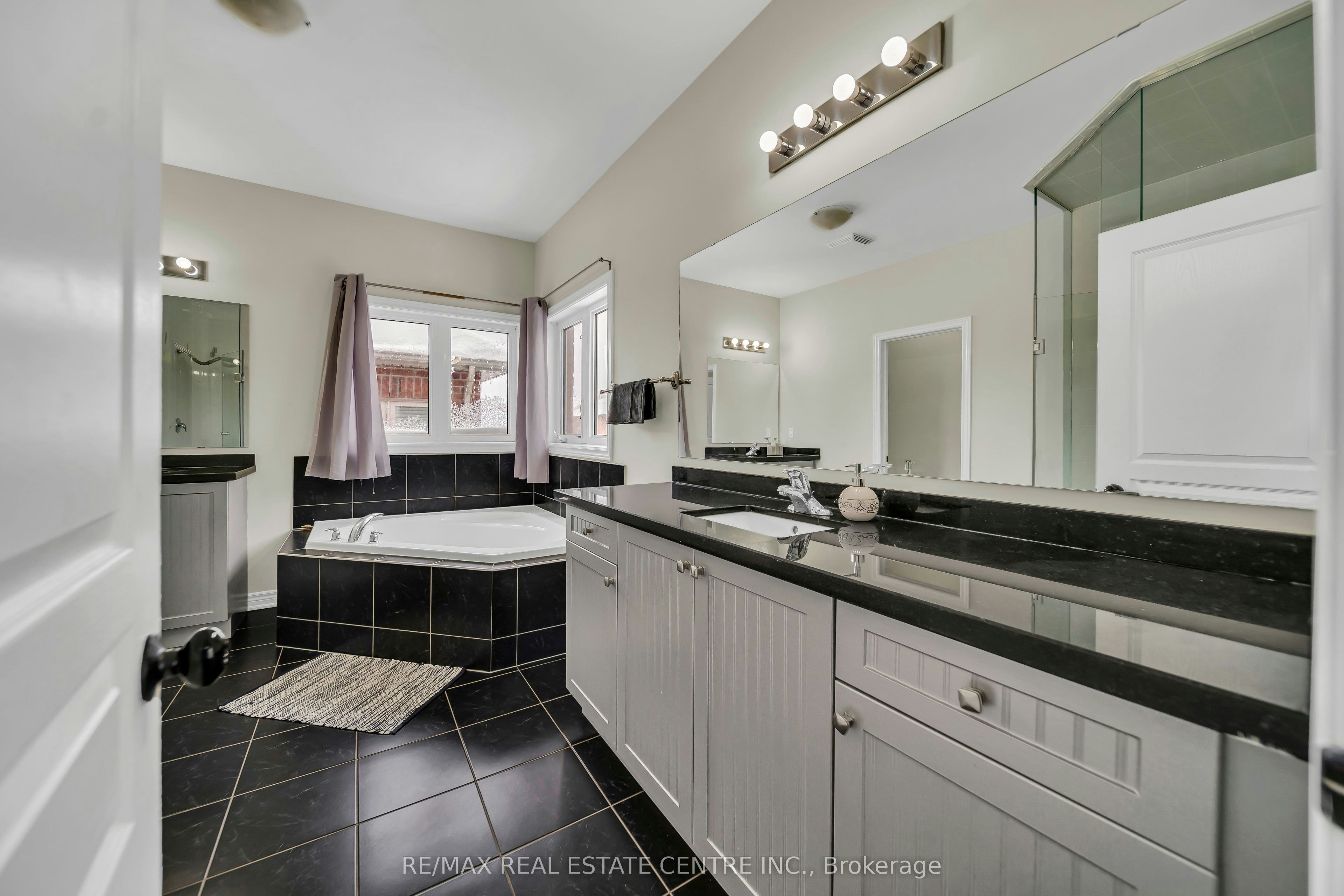 10 Vidal Road, Brampton, ON, L6Y 0G8 - 25