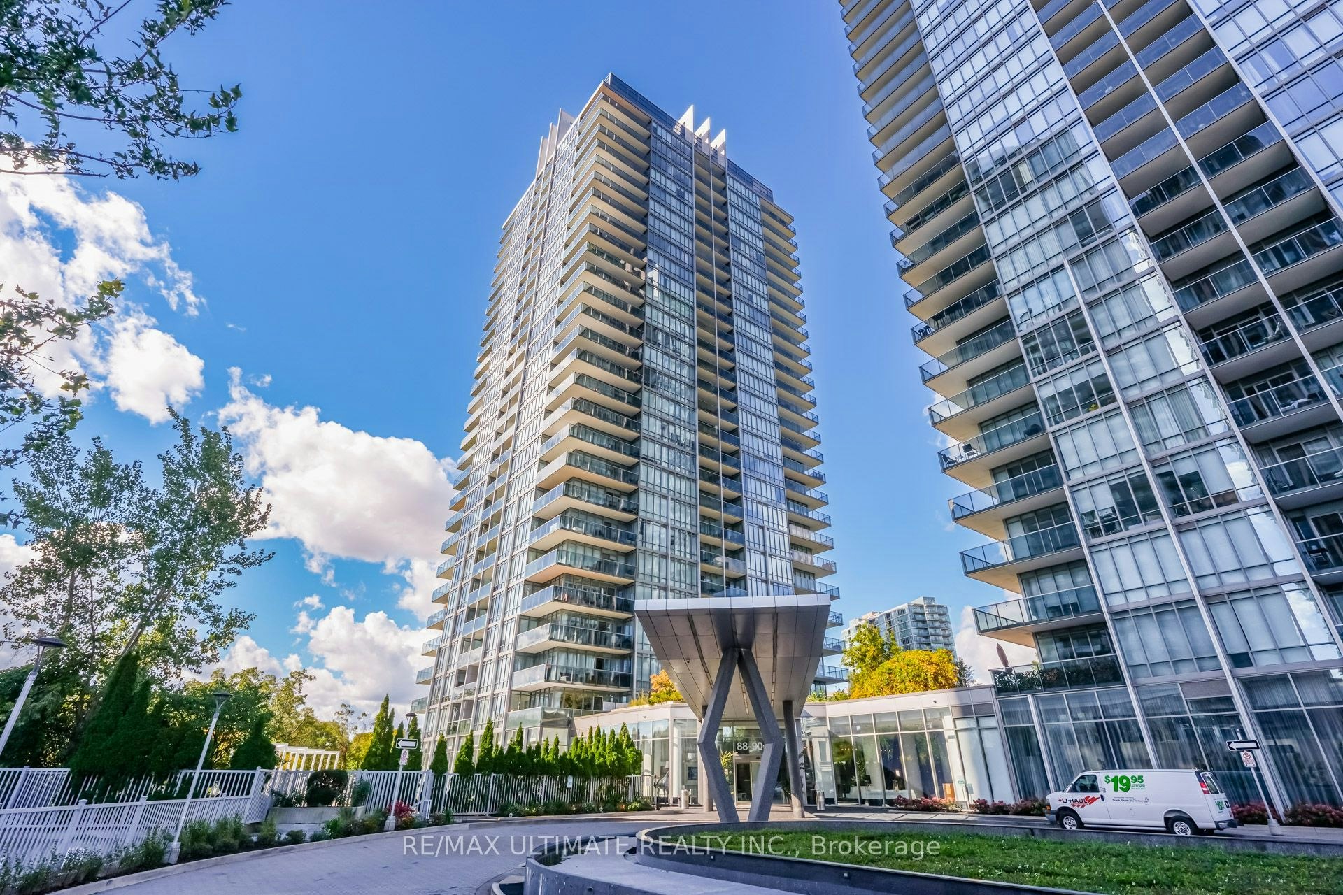 602-90 Park Lawn Road, Toronto, ON, M8Y 0B6