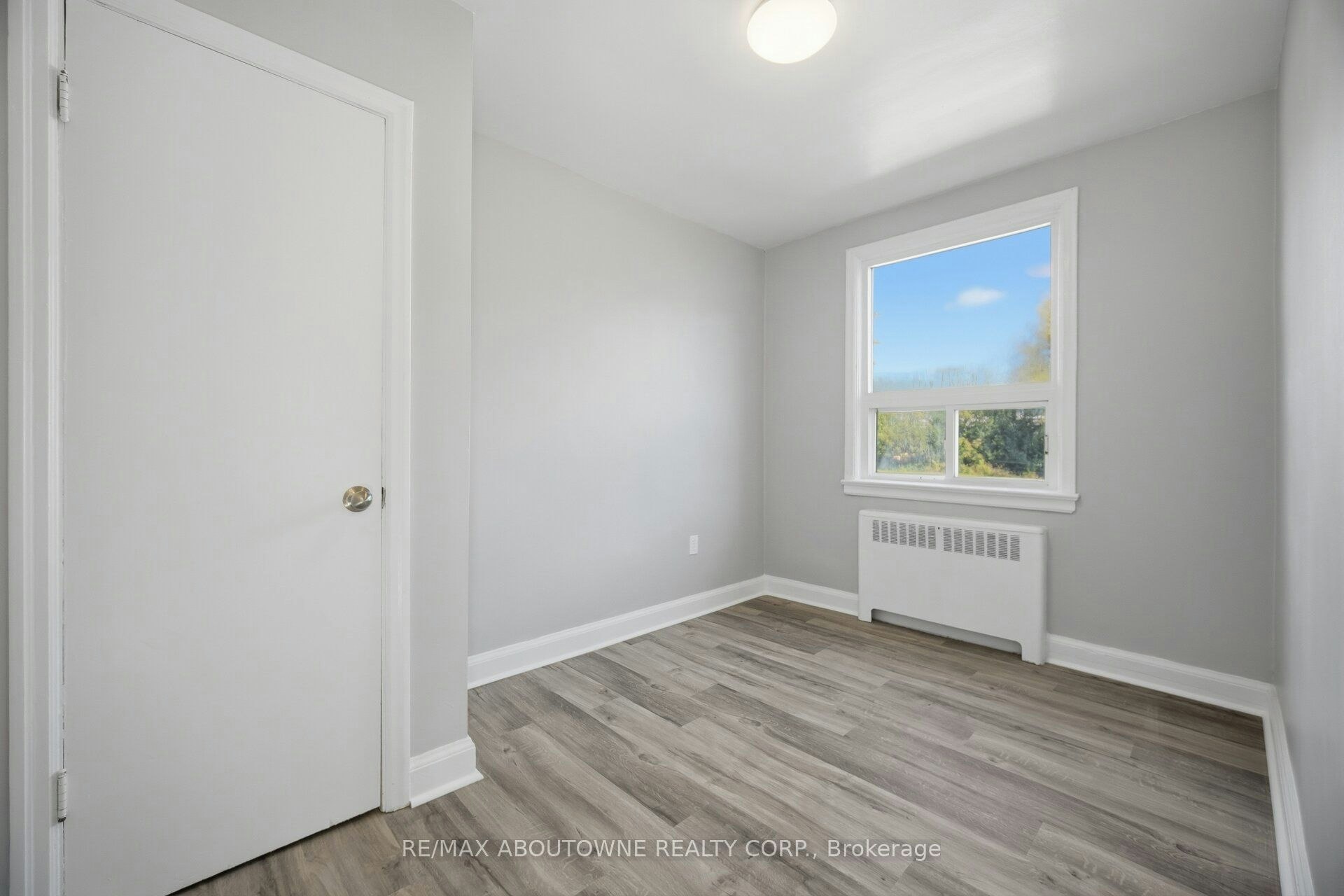 1-1047 Churchill Avenue E, Oakville, ON, L6H 2A7 - 19