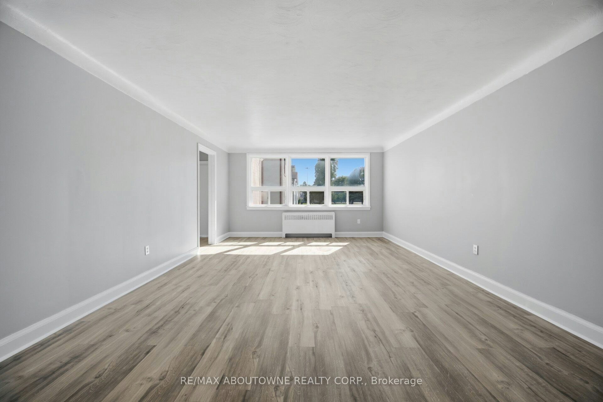 1-1047 Churchill Avenue E, Oakville, ON, L6H 2A7 - 10