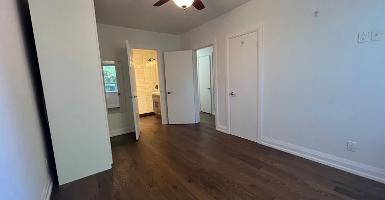12 Paulart Drive, Toronto, ON, M9B 3V4 - 8