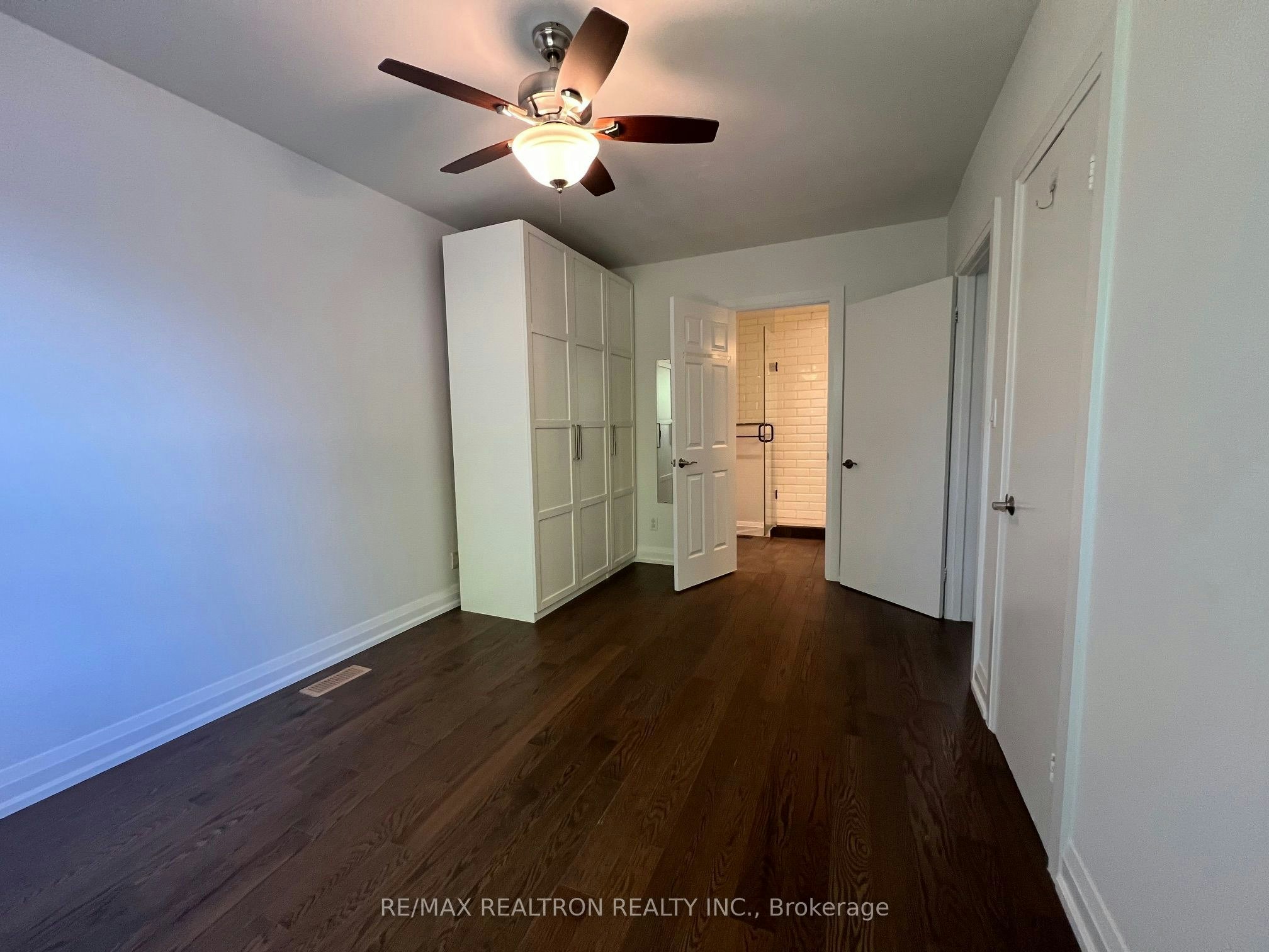 12 Paulart Drive, Toronto, ON, M9B 3V4 - 9